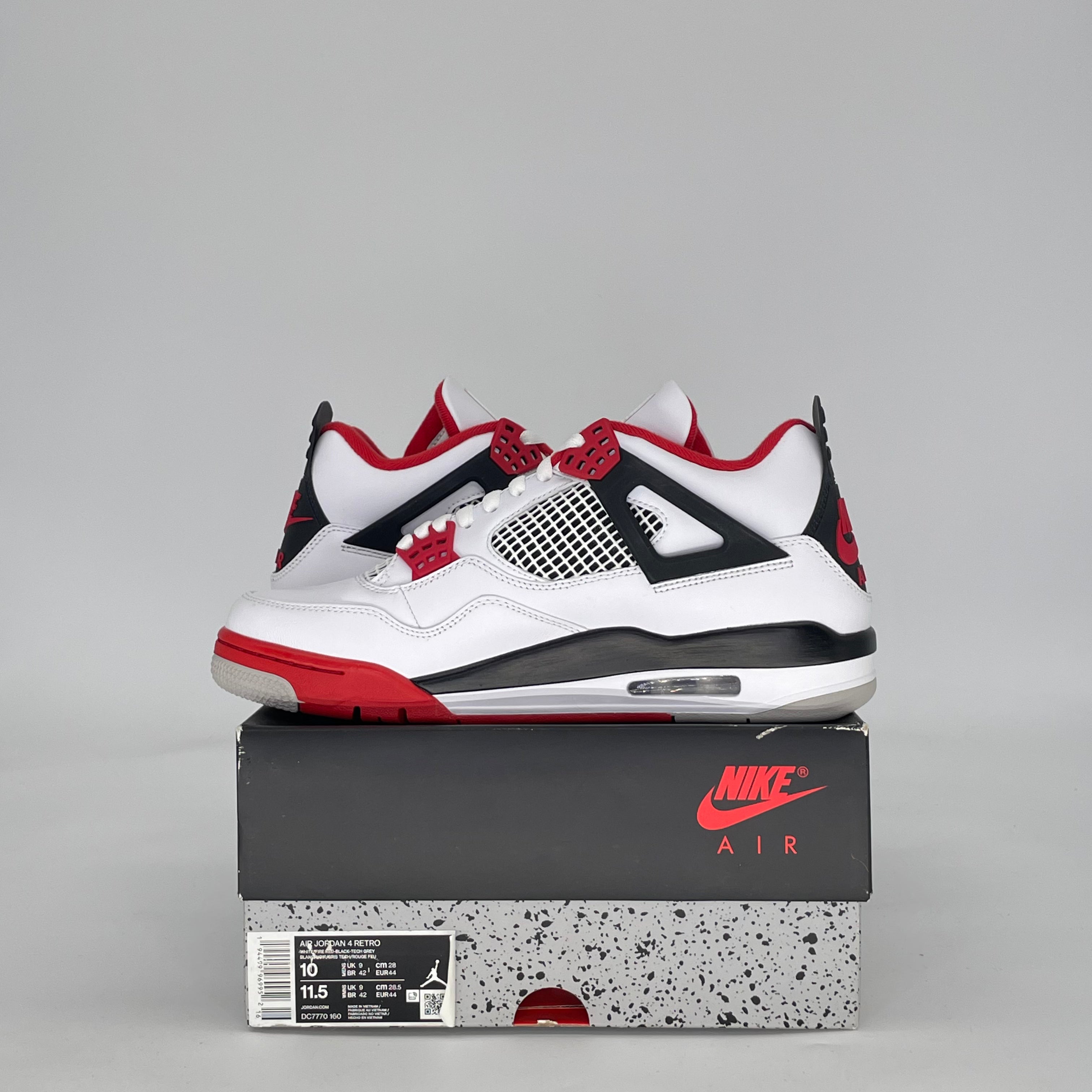AIR JORDAN 4 FIRE RED (2020) DC7770-160 SIZE 10/11.5W