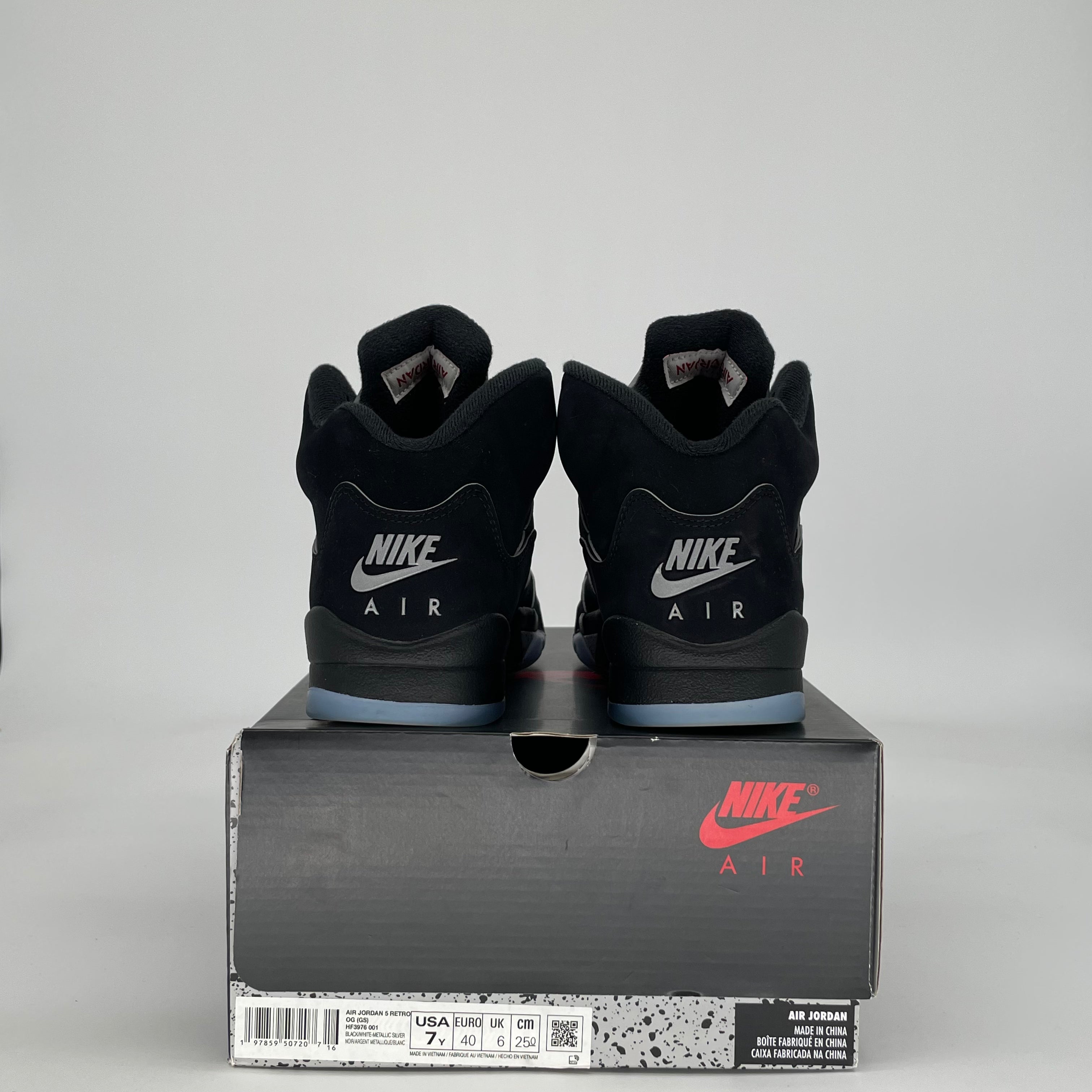 AIR JORDAN 5 BLACK METALLIC REIMAGINED HF3976-001 SIZE 7/8.5W