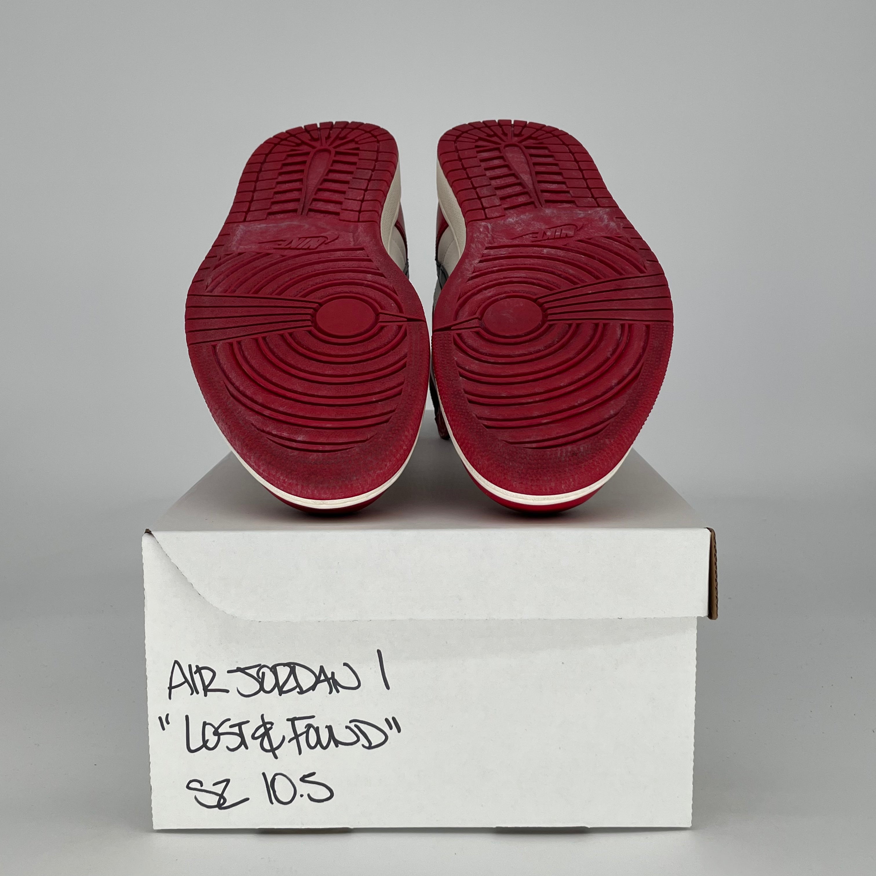 AIR JORDAN 1 CHICAGO LOST AND FOUND DZ5485-612 SIZE 10.5/12W