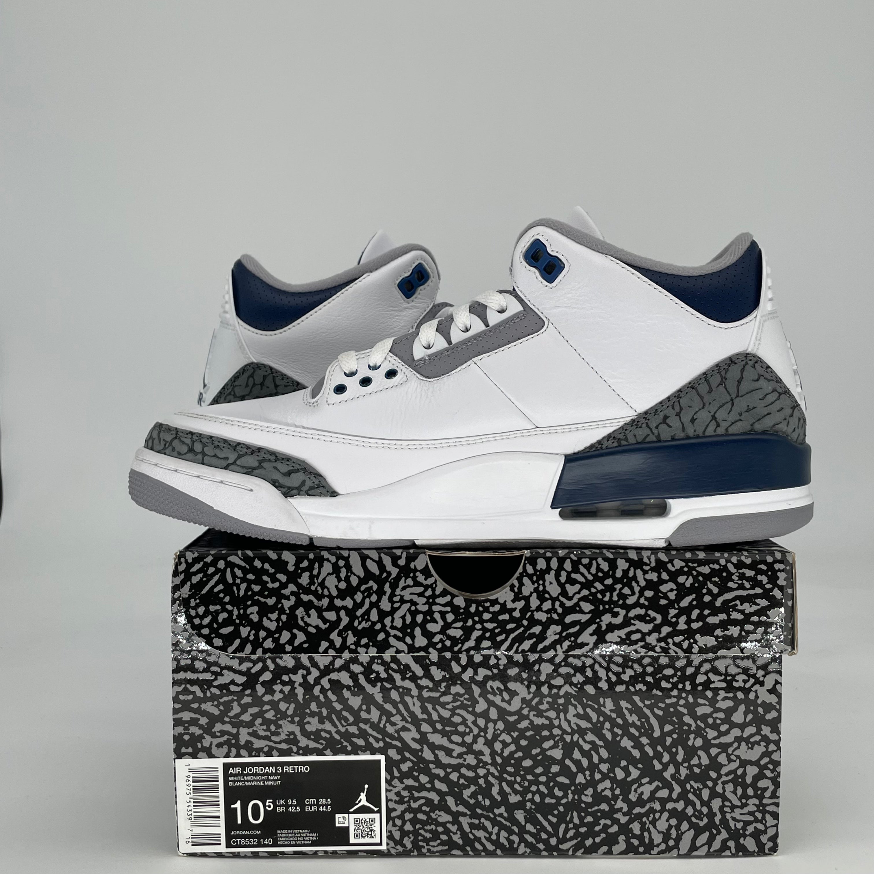 AIR JORDAN 3 MIDNIGHT NAVY CT8532-140 SIZE 10.5/12W