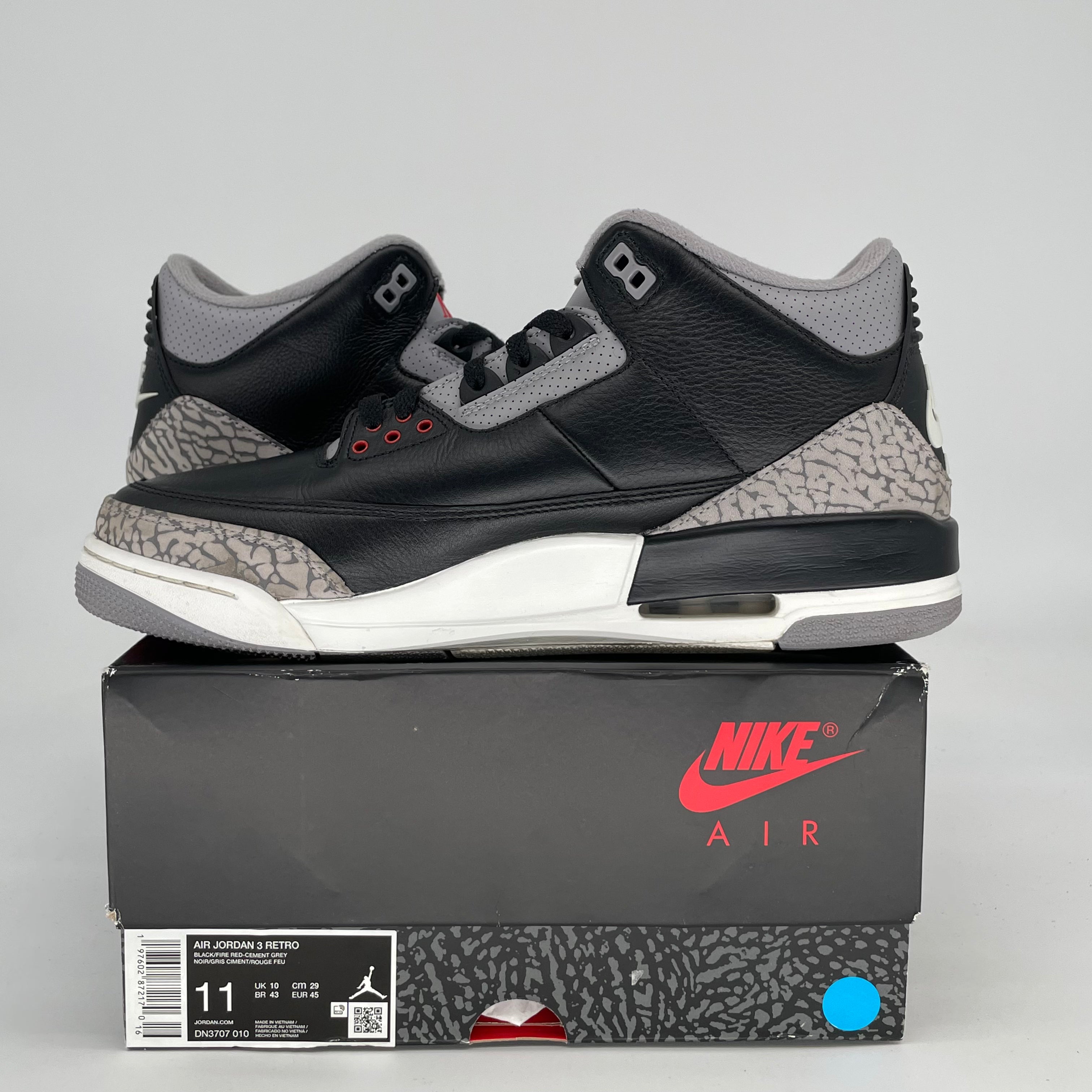 AIR JORDAN 3 BLACK CEMENT DN3707-010 SIZE 11/12.5W