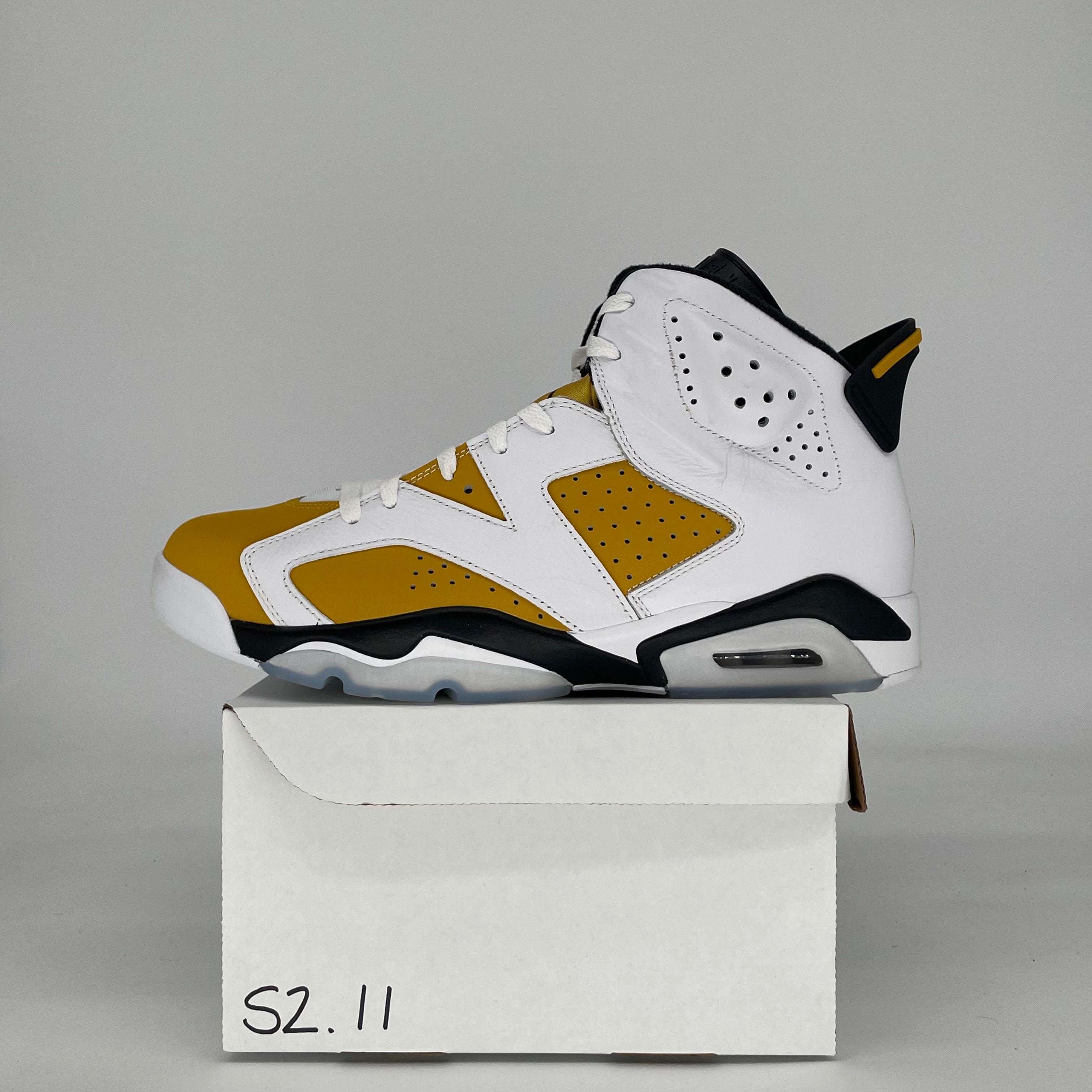 AIR JORDAN 6 YELLOW OCHRE CT8529-170 SIZE 11/12.5W