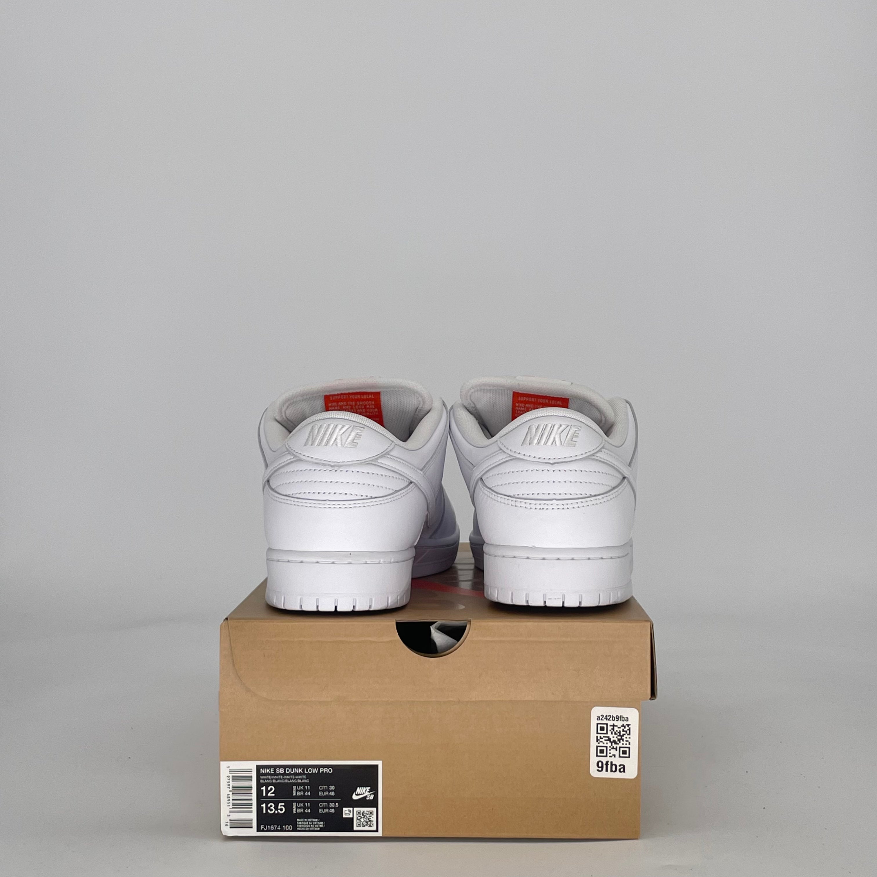 NIKE SB DUNK LOW PRO TRIPLE WHITE FJ1674-100 SIZE 12/13.5W