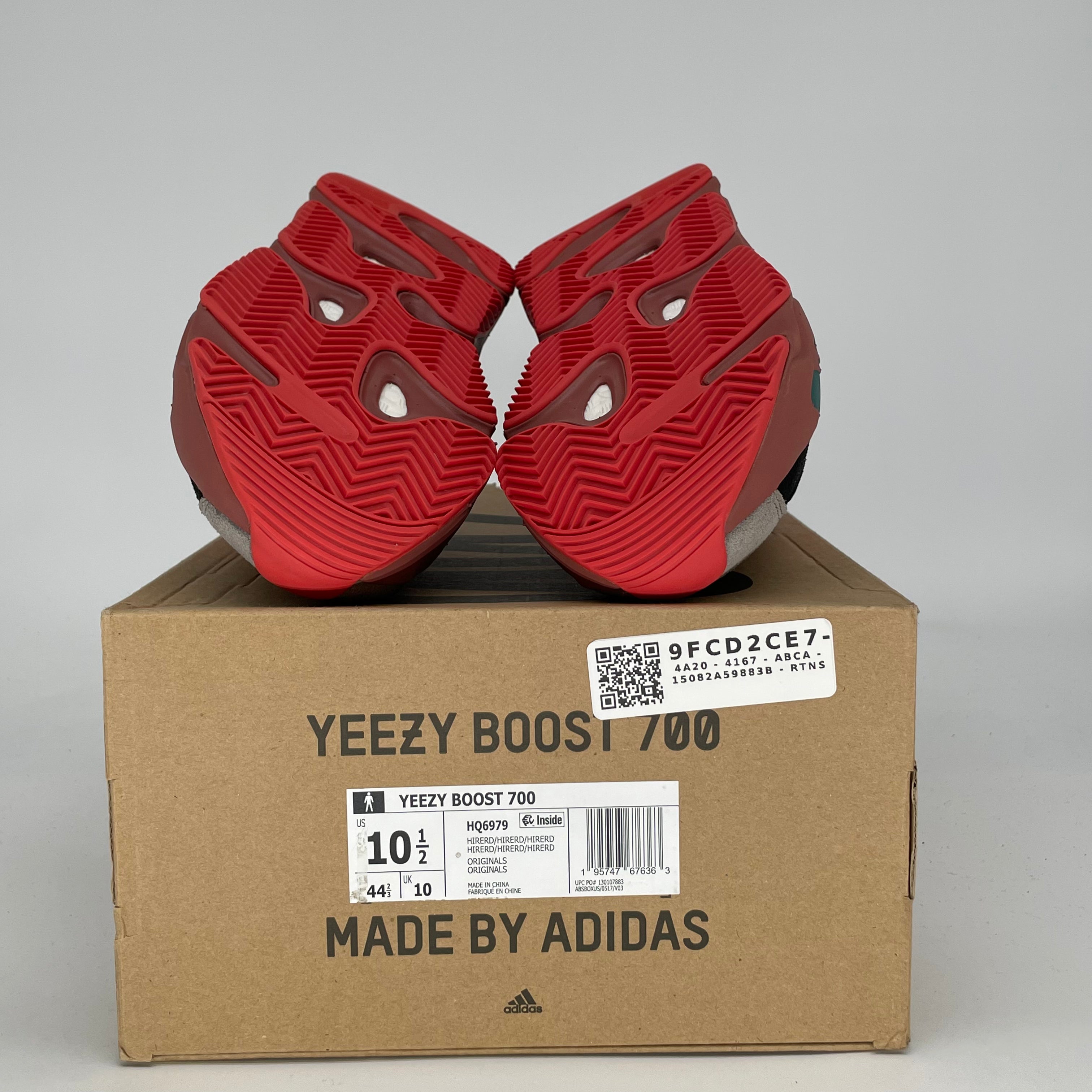 ADIDAS YEEZY 700 HI-RES RED HQ6979 SIZE 10.5/12W