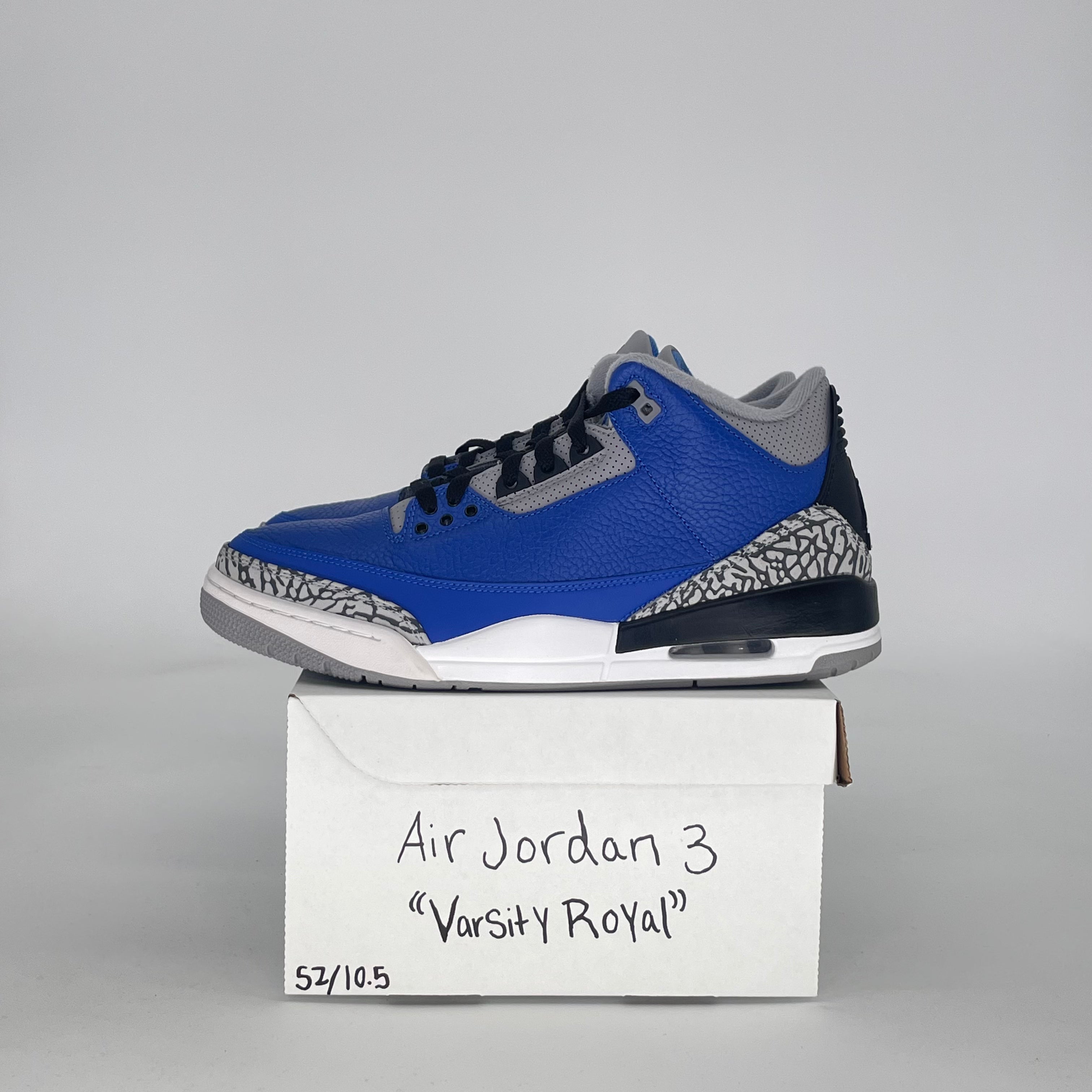 AIR JORDAN 3 VARSITY ROYAL CEMENT CT8532-400 SIZE 10.5/12W