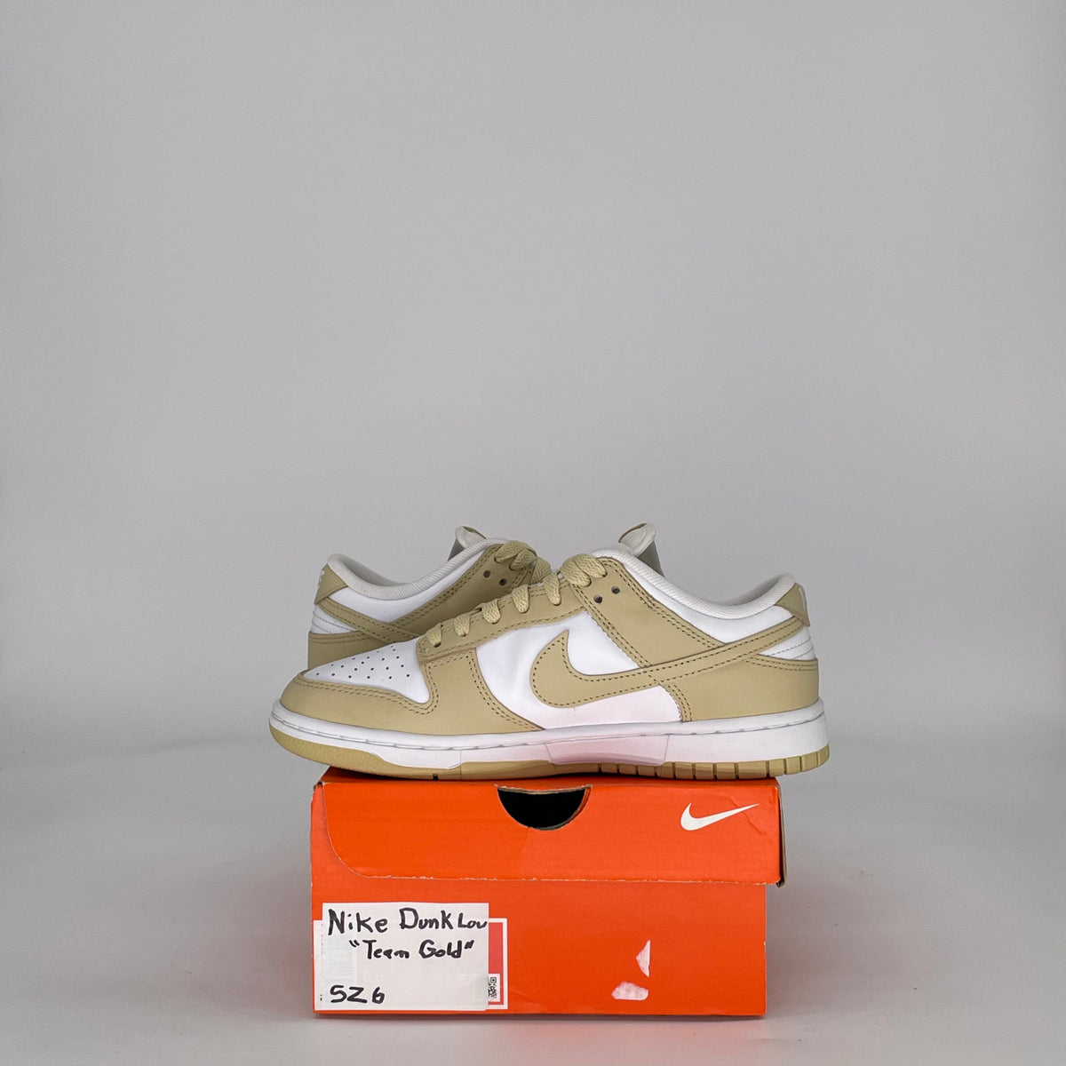Nike Dunk Low Team Gold