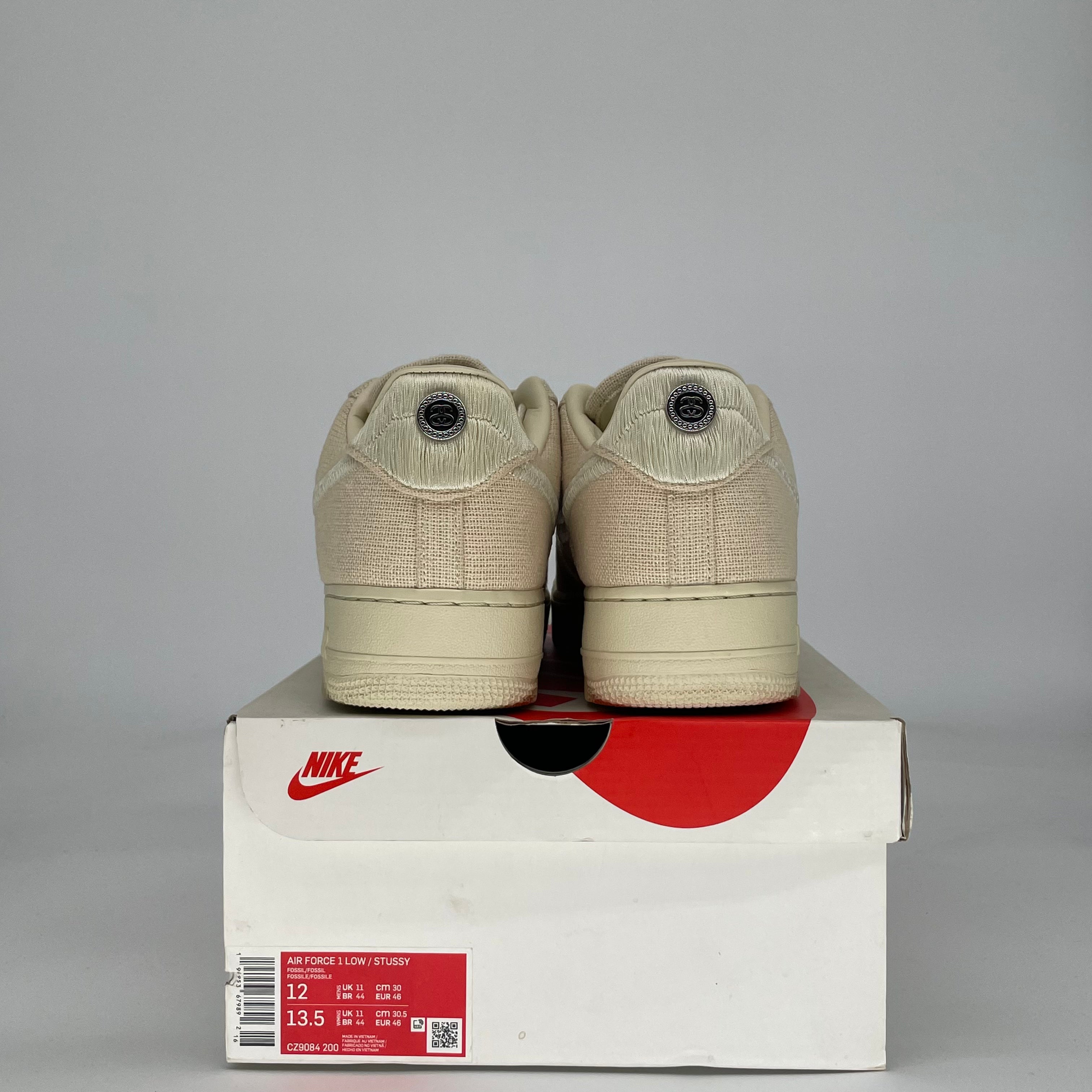 NIKE AIR FORCE 1 LOW STUSSY FOSSIL CZ9084-200 SIZE 12/13.5W