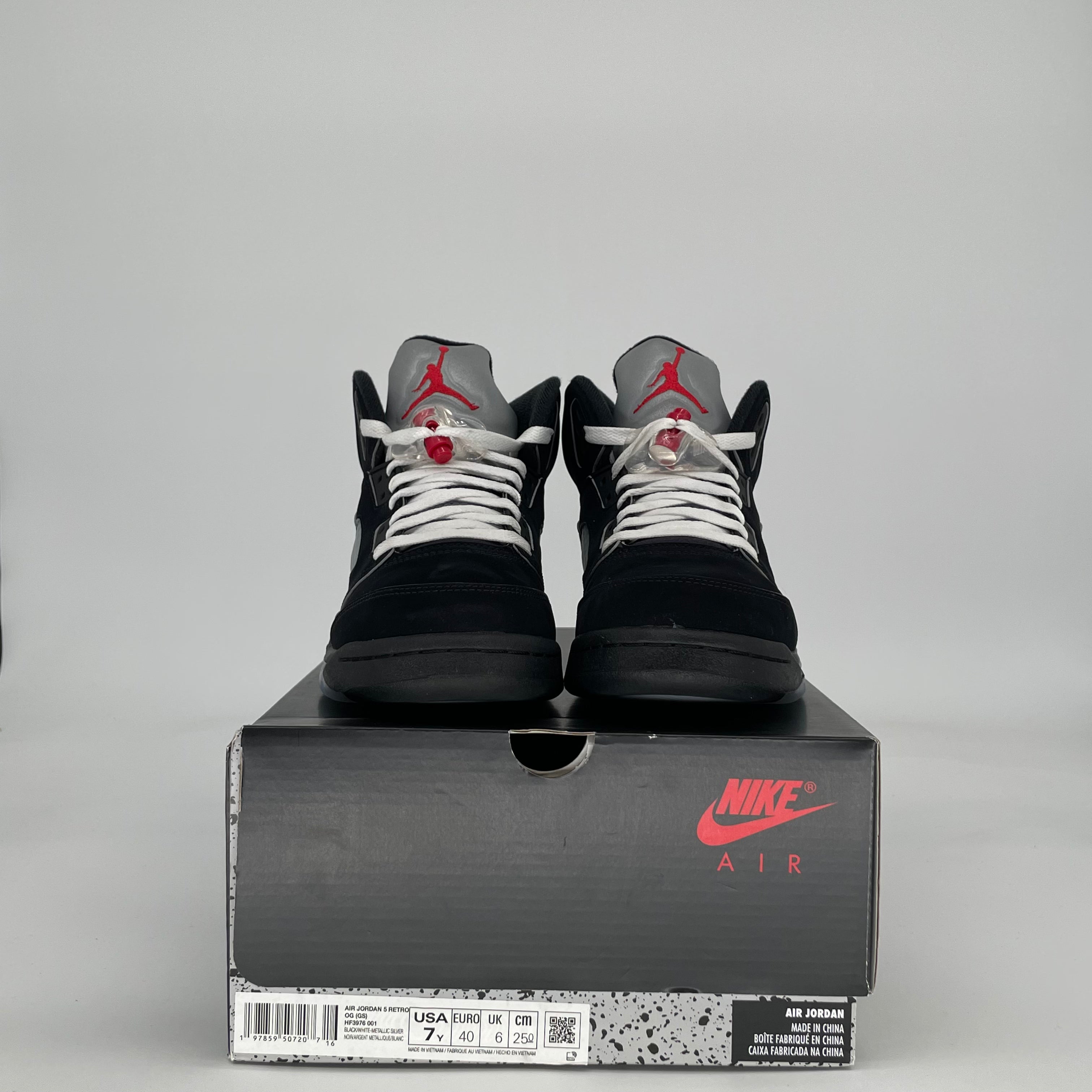 AIR JORDAN 5 BLACK METALLIC REIMAGINED HF3976-001 SIZE 7/8.5W