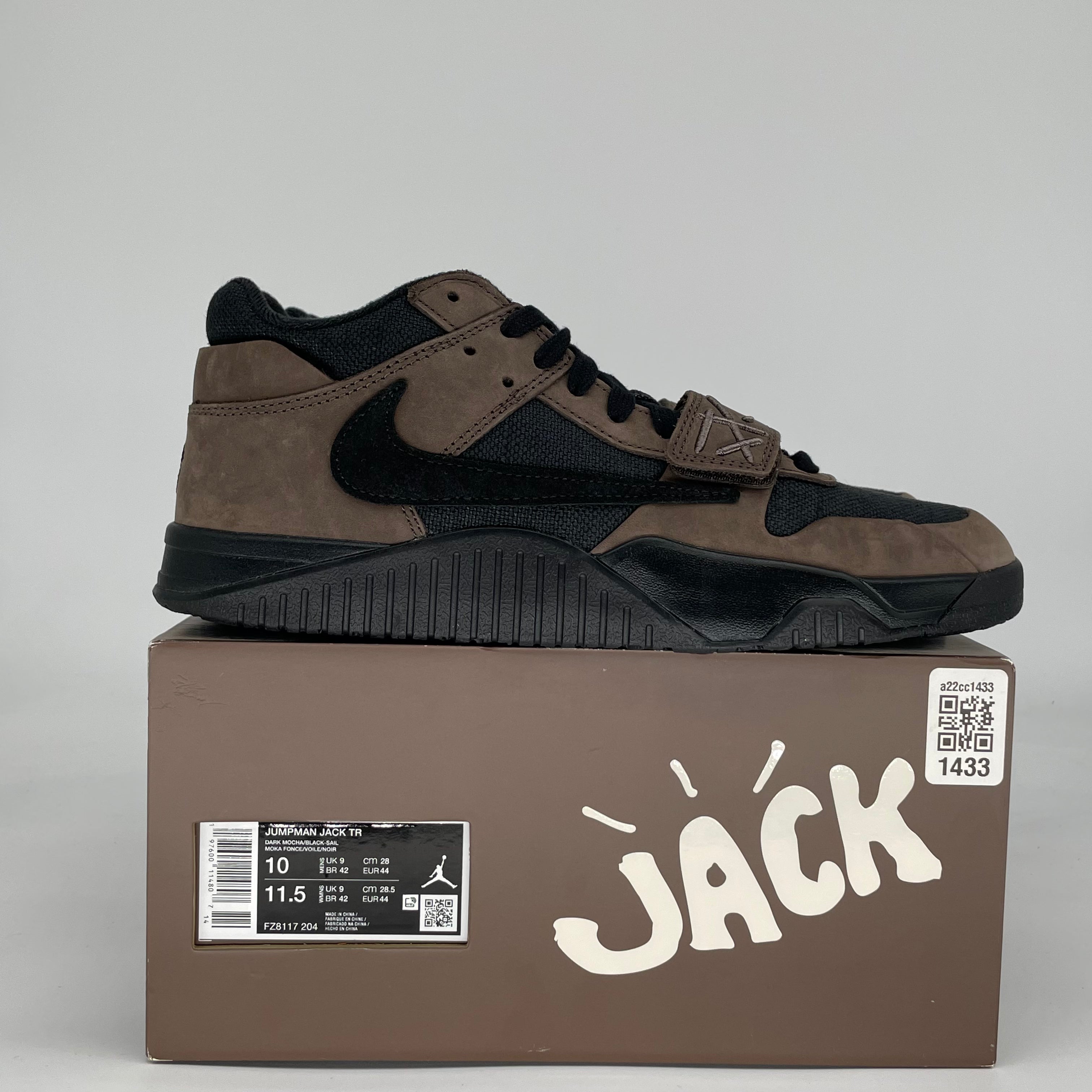 TRAVIS SCOTT X JORDAN JUMPMAN JACK TR DARK MOCHA FZ8117-204 SIZE 10/11.5W