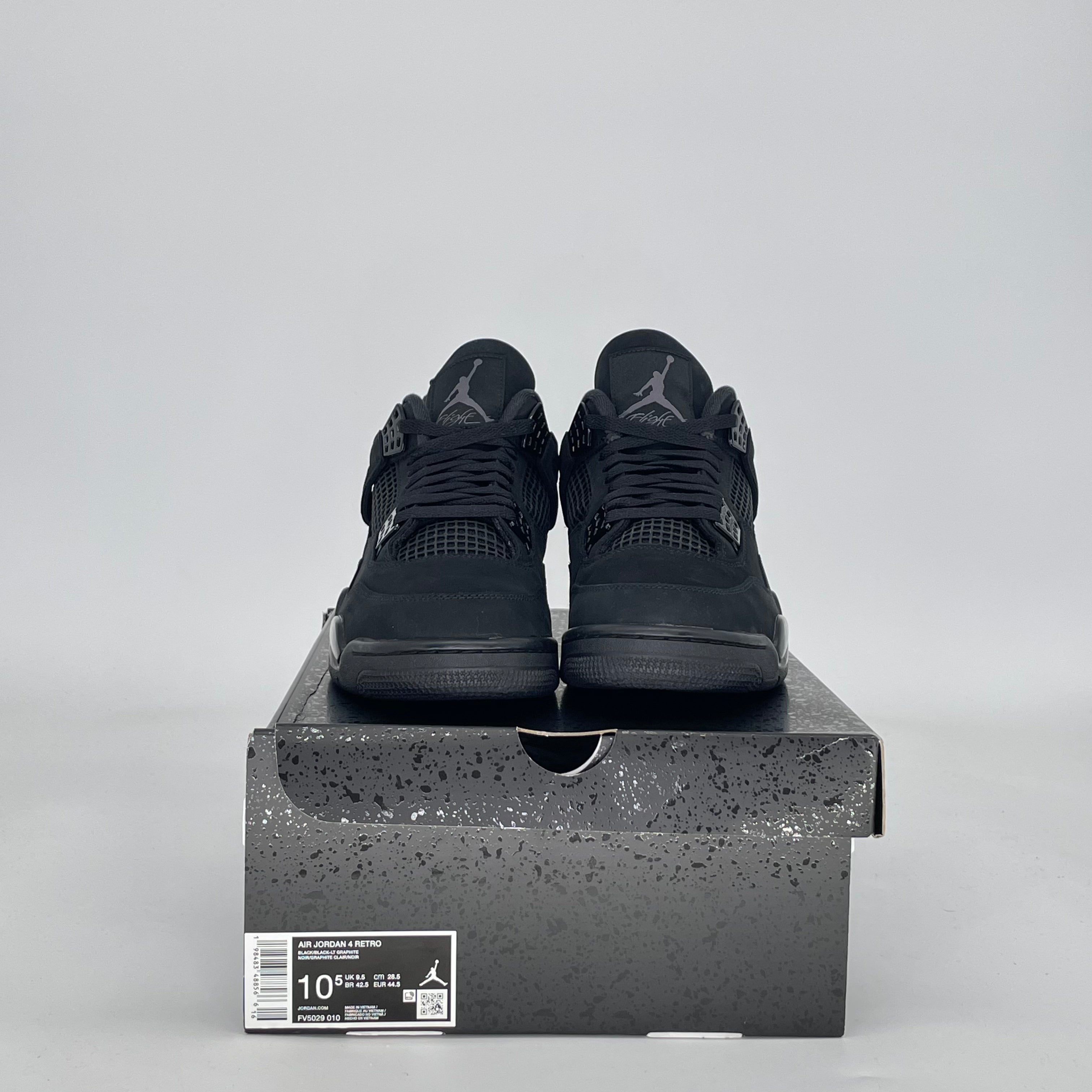 AIR JORDAN 4 BLACK CAT FV5029-010 SIZE 10.5/12W