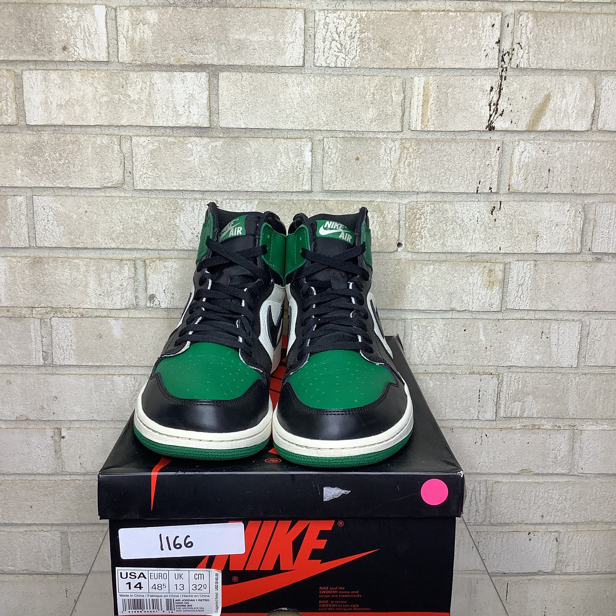 Air Jordan 1 Pine Green Size 14/15.5W 555088-302