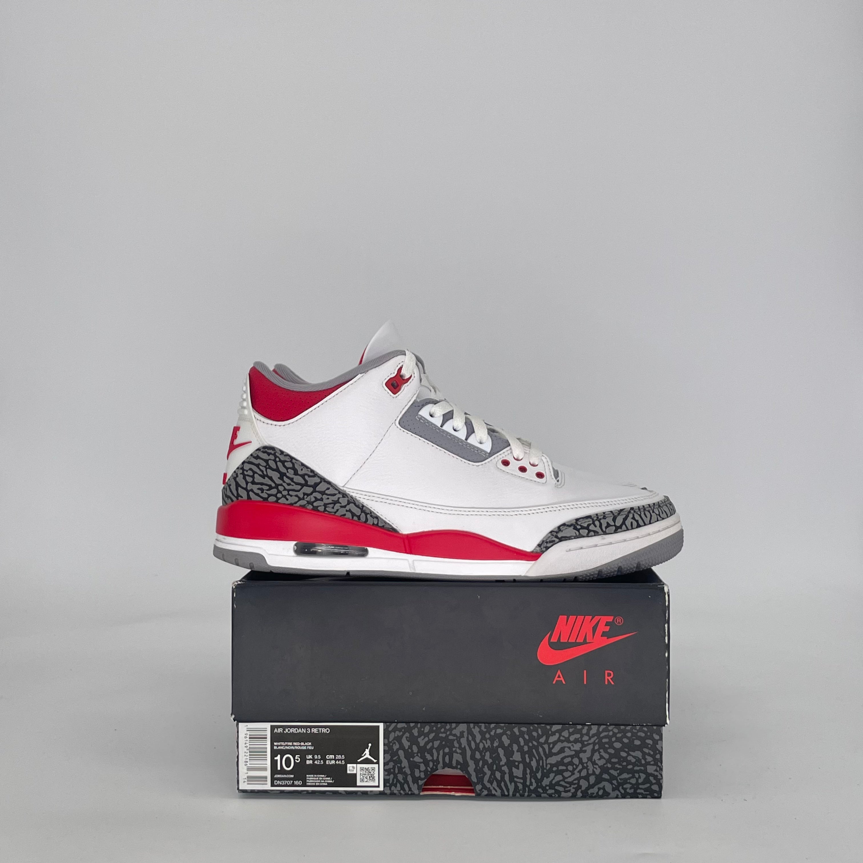 AIR JORDAN 3 FIRE RED DN3707-160 SIZE 10.5/12W