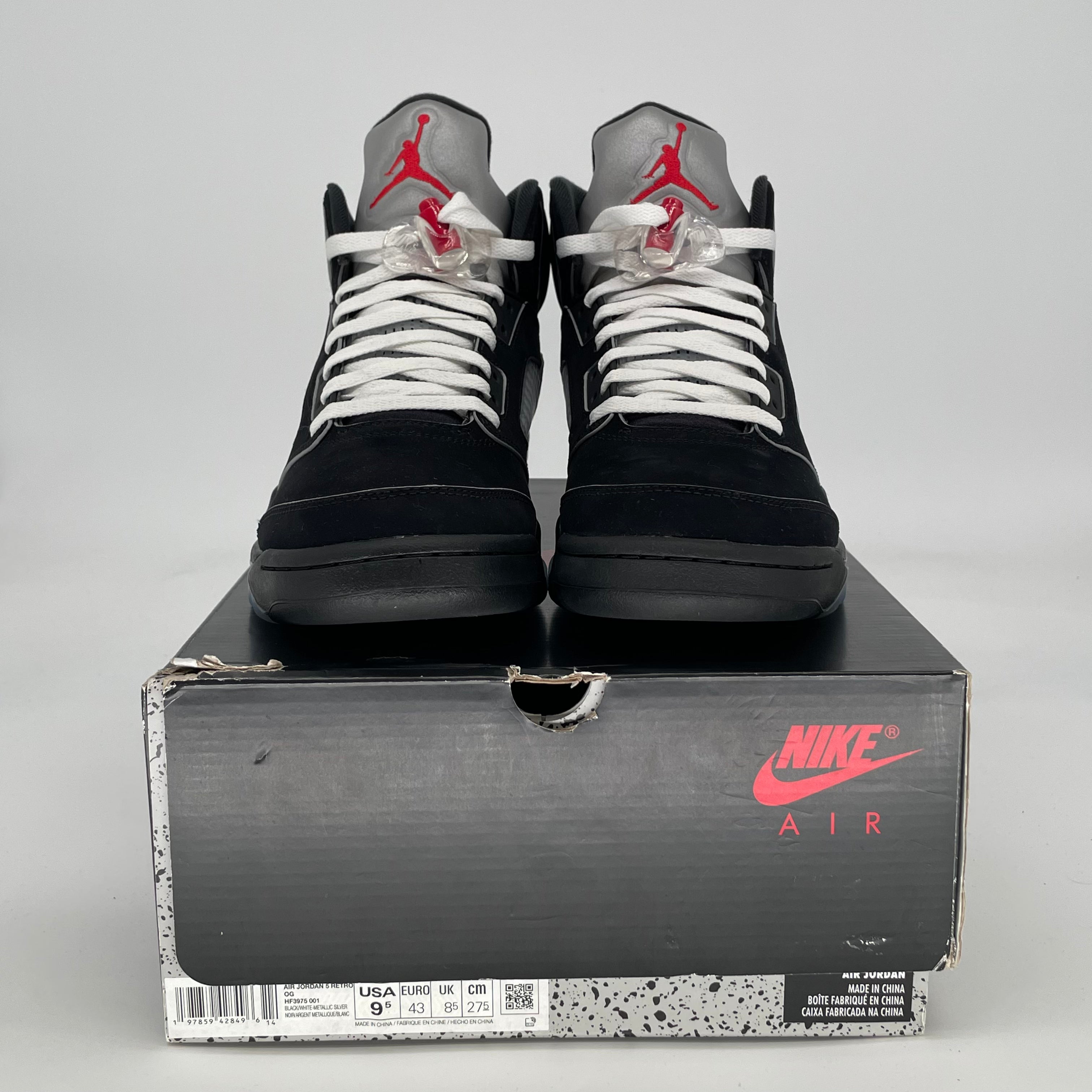 AIR JORDAN 5 BLACK METALLIC REIMAGINED HF3975-001 SIZE 9.5/11W