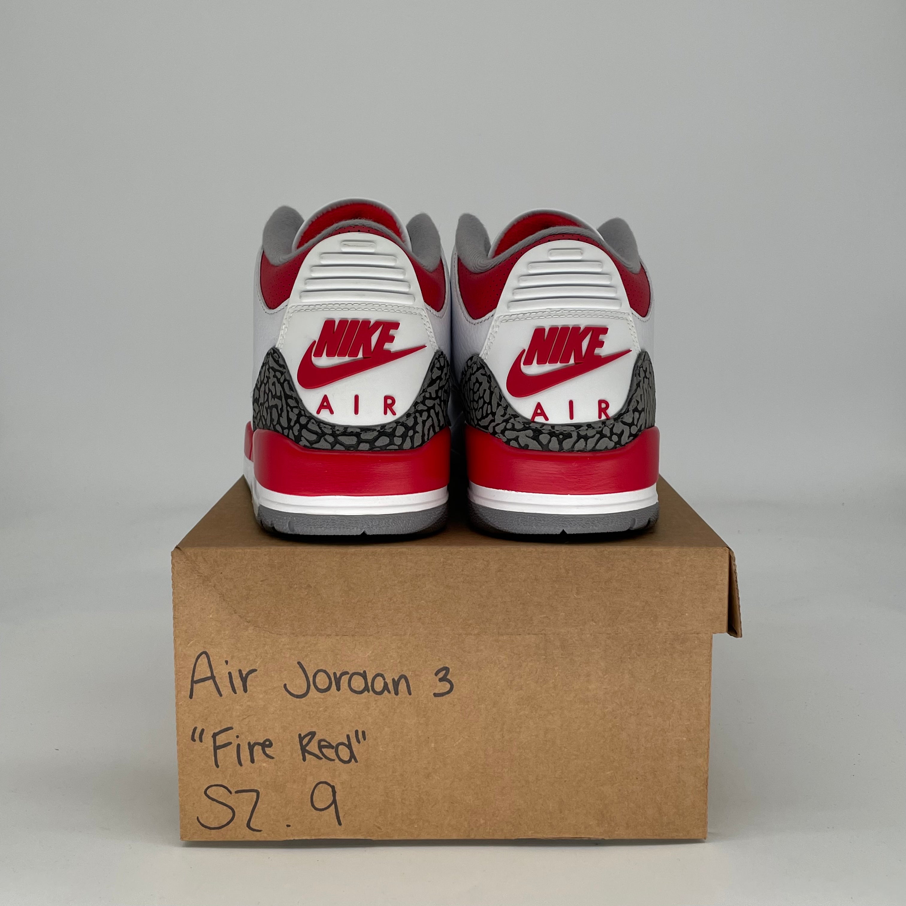 AIR JORDAN 3 FIRE RED DN3707-160 SIZE 9/10.5W
