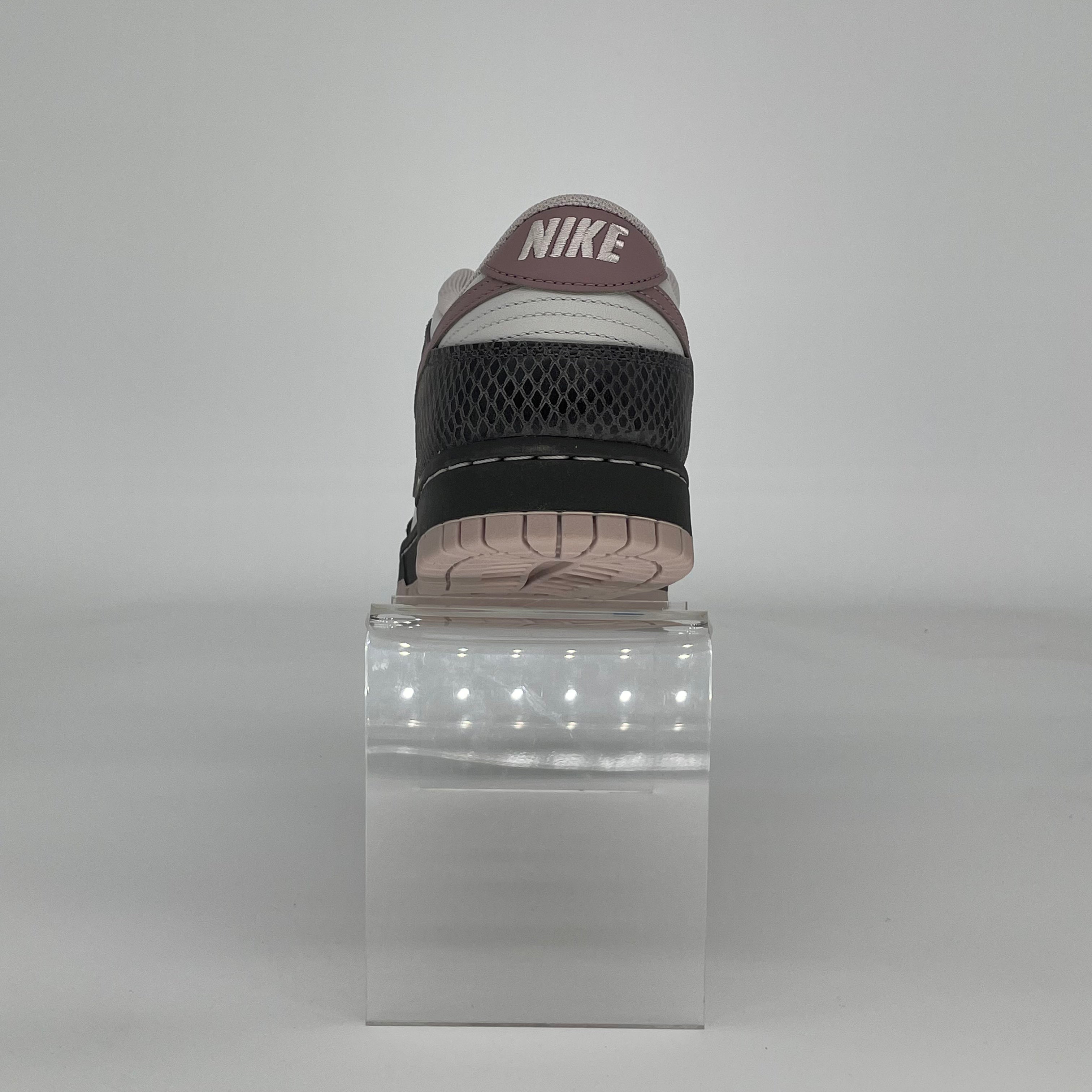 NIKE DUNK LOW MEDIUM ASH VIOLET SNAKESKIN HV6932-299