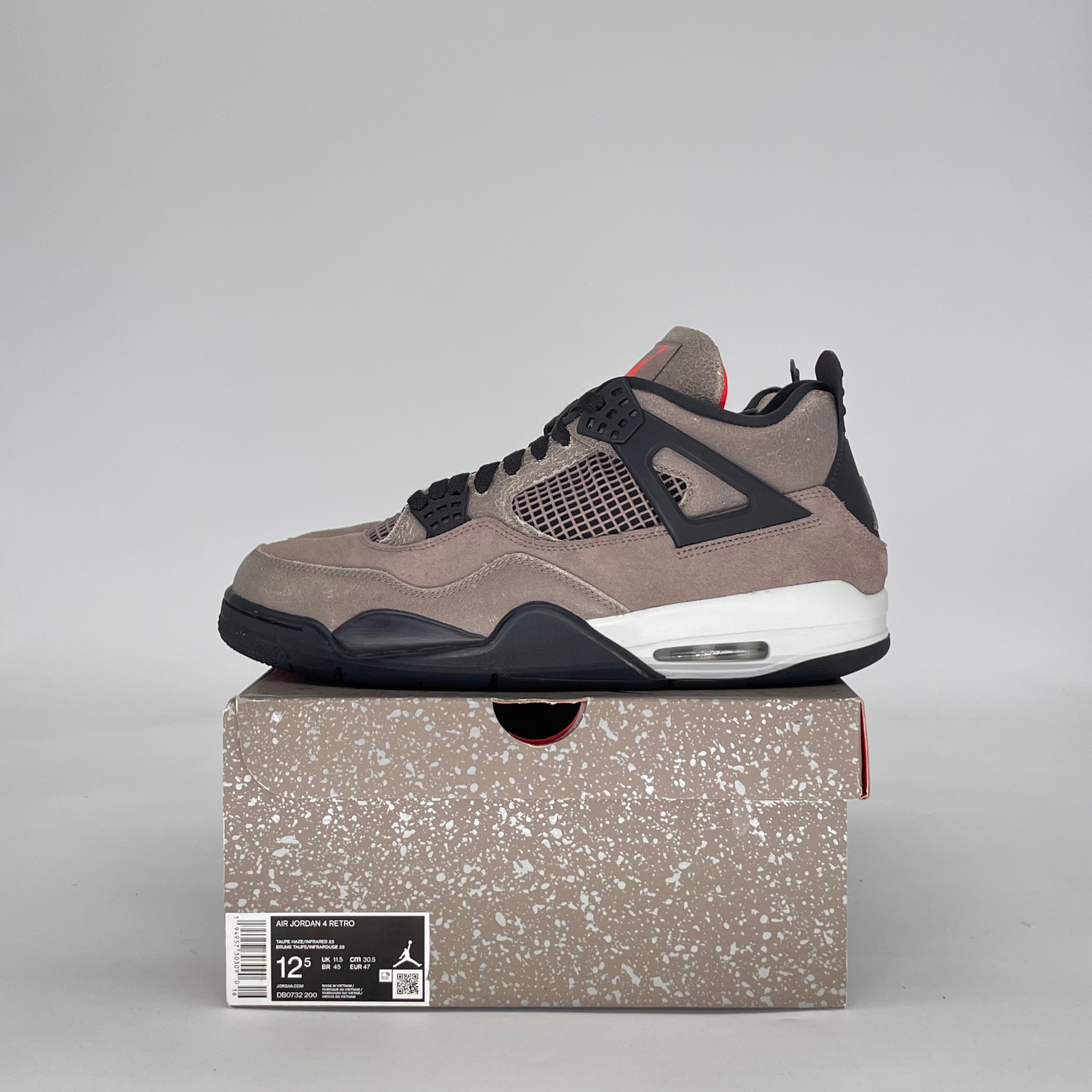 AIR JORDAN 4 TAUPE HAZE DB0732-200 SIZE 12.5/14W