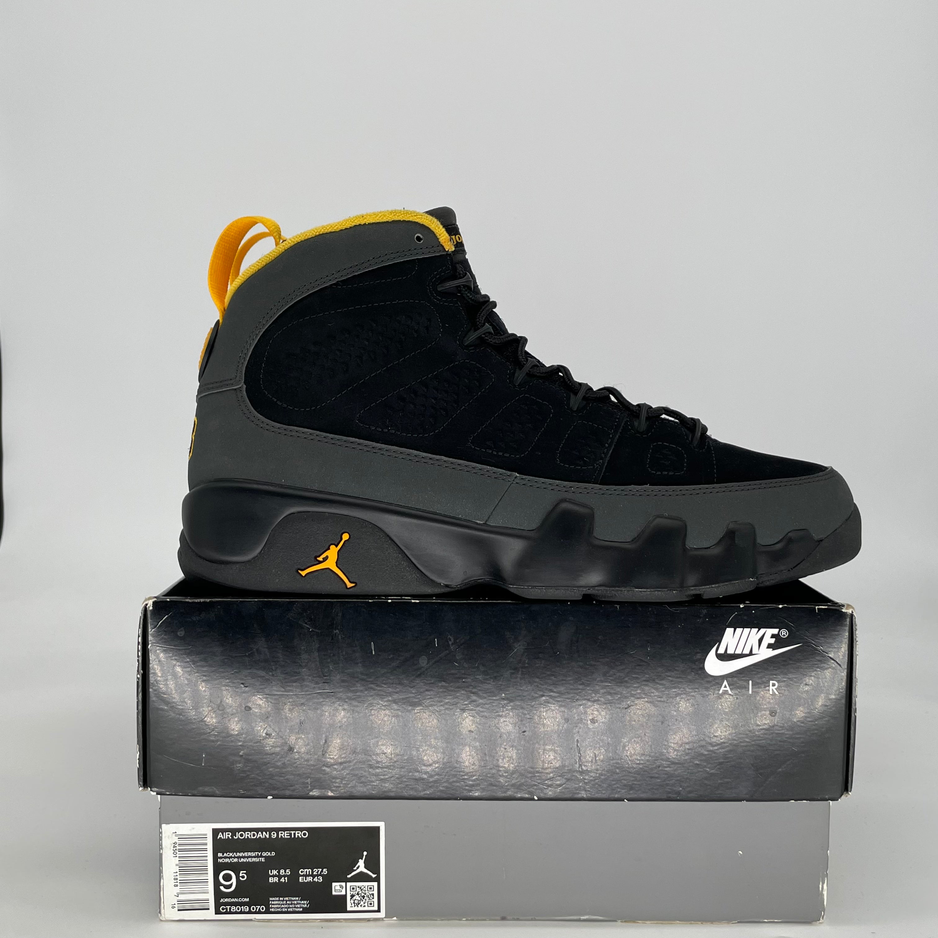 AIR JORDAN 9 DARK CHARCOAL UNIVERSITY GOLD CT8019-070 SIZE 9.5/11W