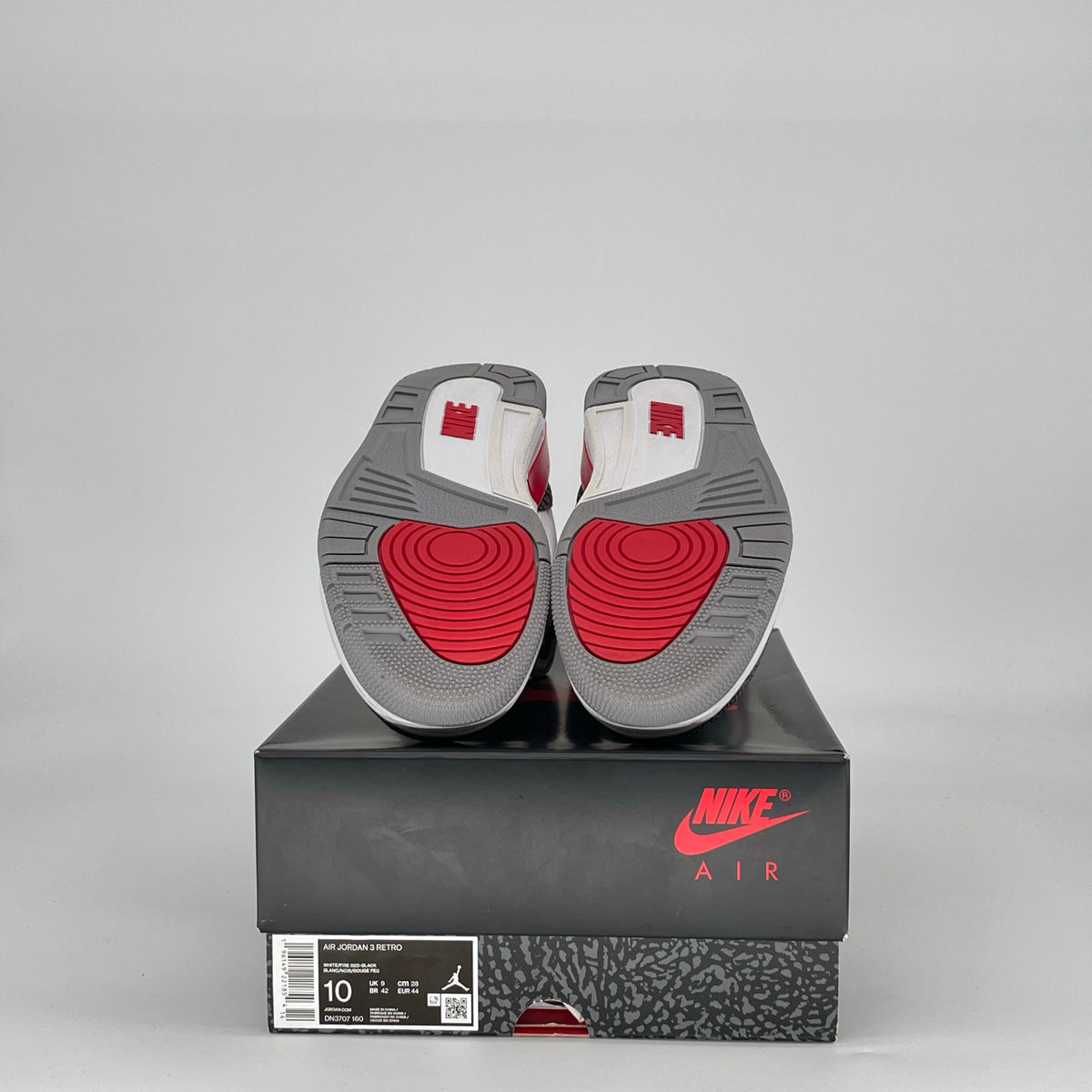 Jordan 3 Retro Fire Red (2022)
