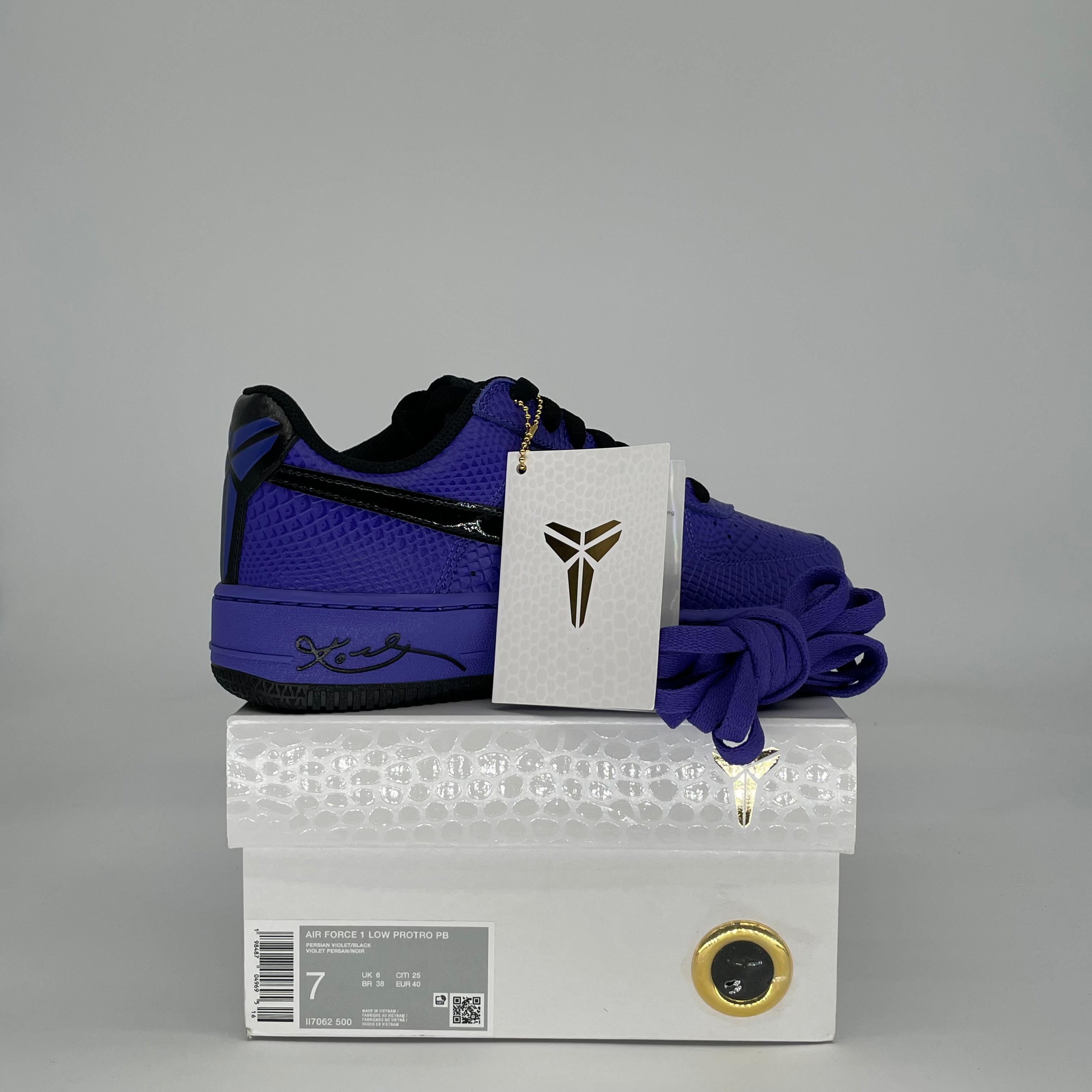 NIKE AIR FORCE 1 LOW PROTRO KOBE BRYANT X FC BARCELONA PERSIAN VIOLET II7062-500 SIZE 7/8.5W