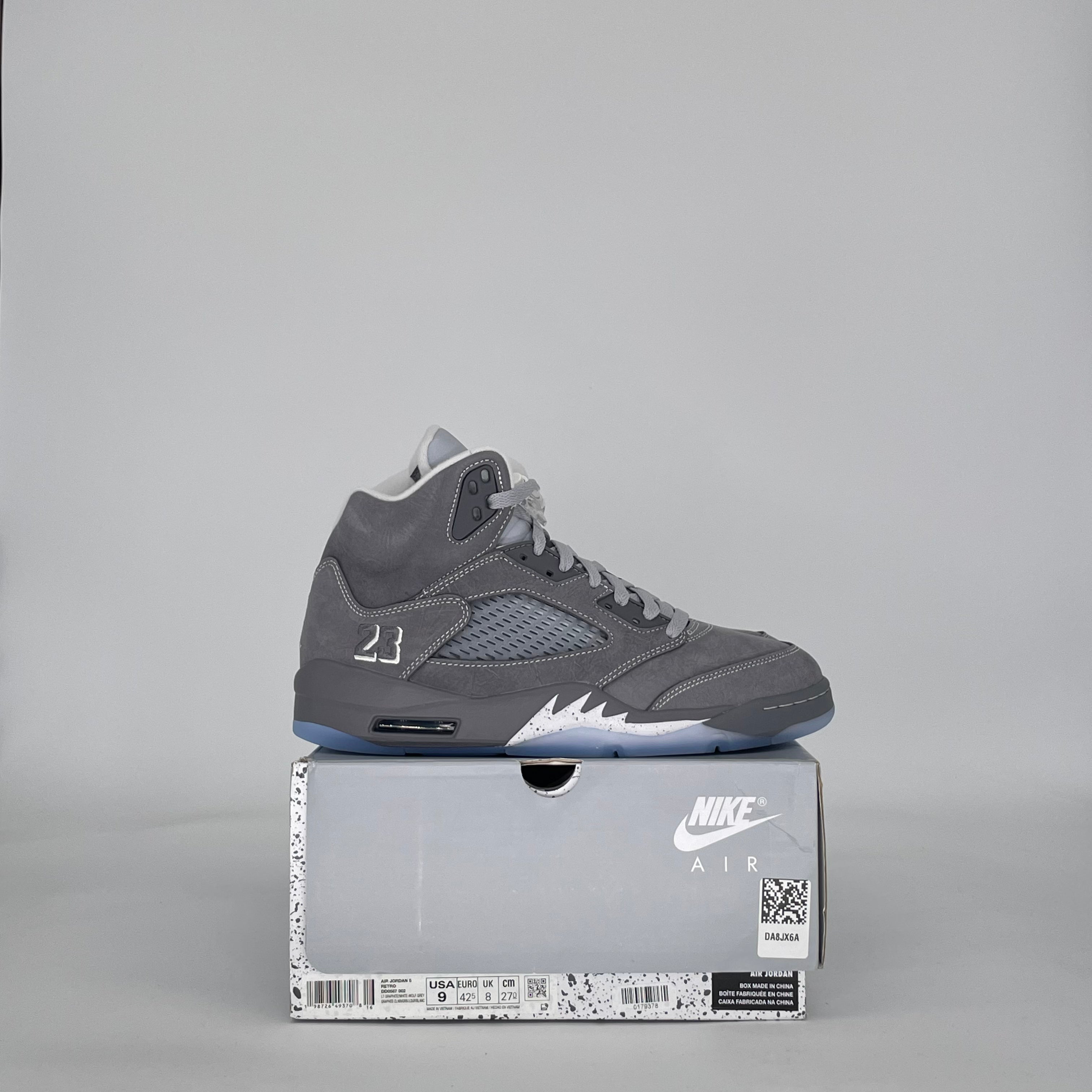 AIR JORDAN 5 WOLF GREY DD0587-002 SIZE 9/10.5W