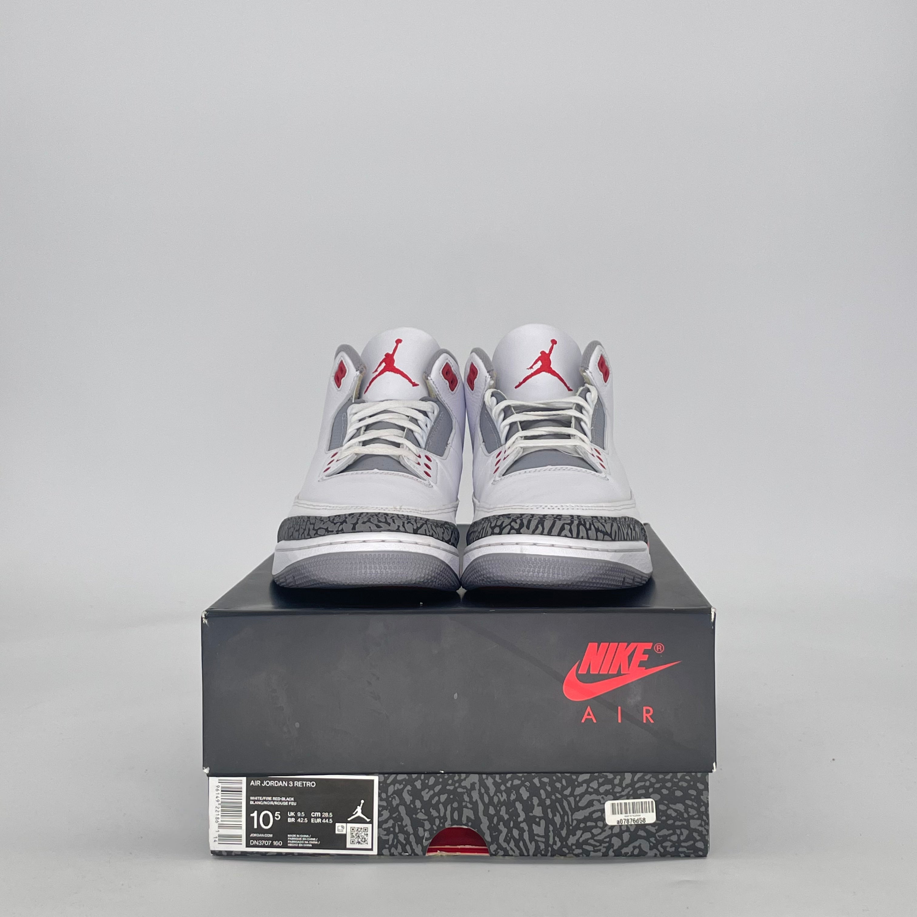 AIR JORDAN 3 FIRE RED DN3707-160 SIZE 10.5/12W