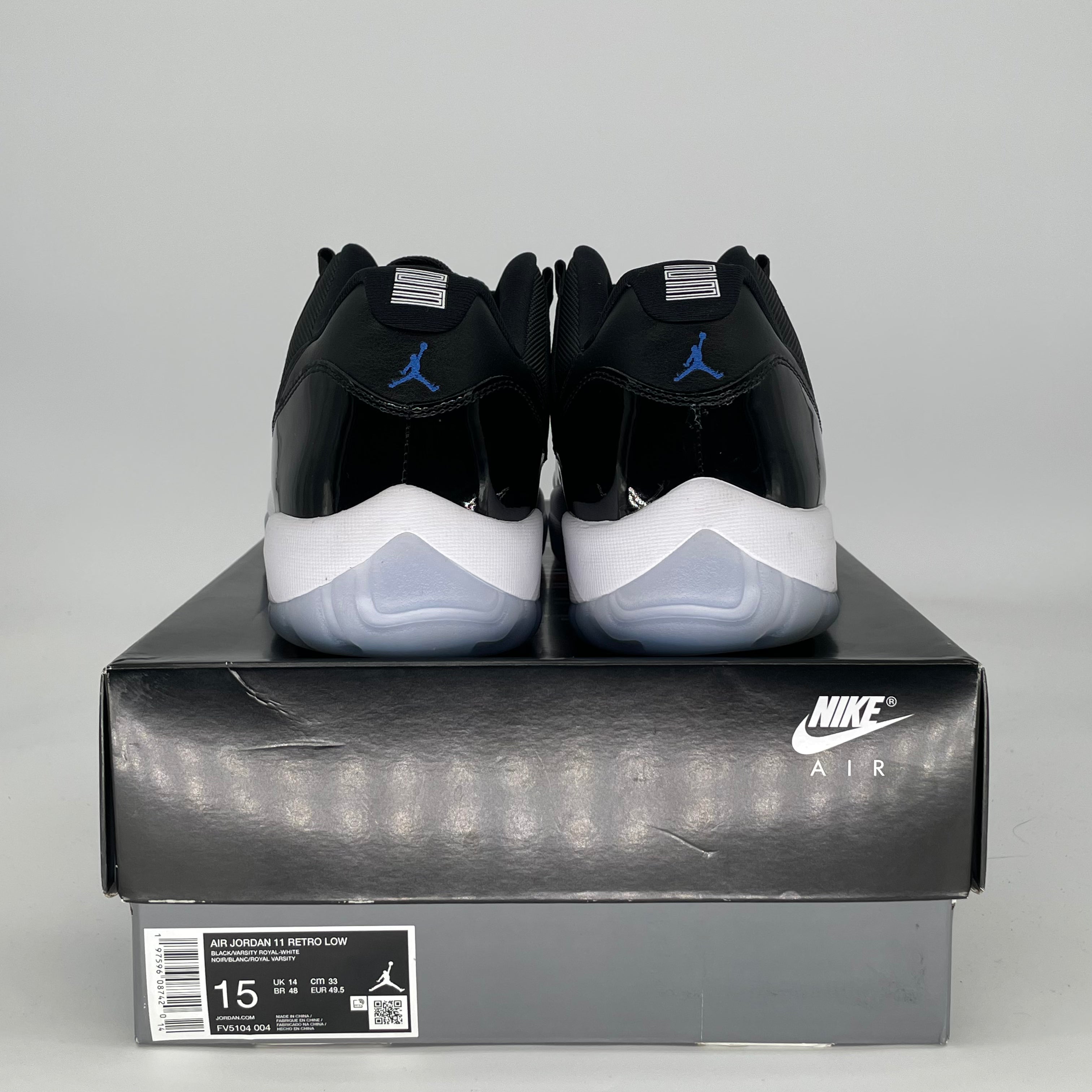 AIR JORDAN 11 LOW SPACE JAM FV5104-004 SIZE 15/16.5W