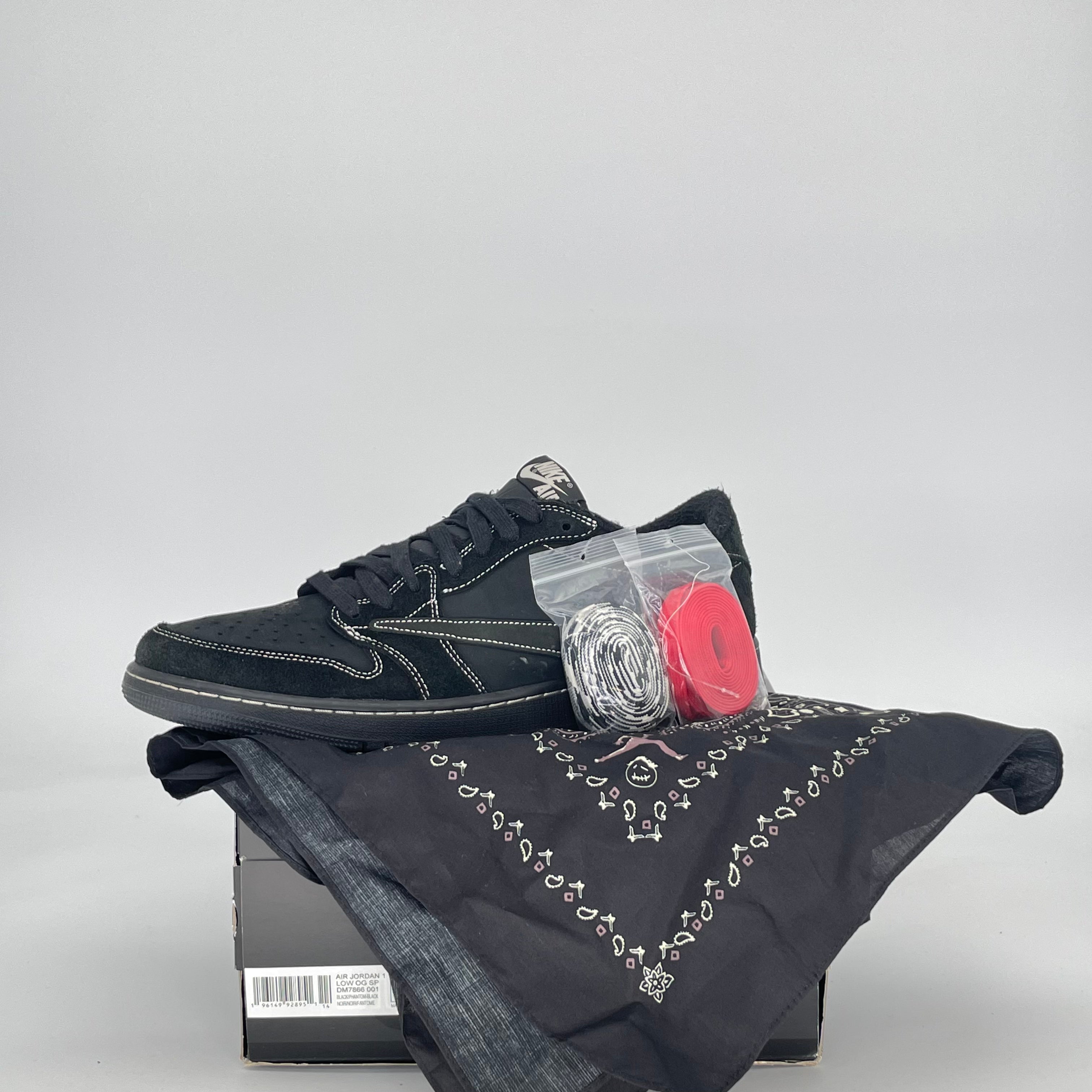 AIR JORDAN 1 LOW TRAVIS SCOTT BLACK PHANTOM DM7866-001 SIZE 13/14.5W