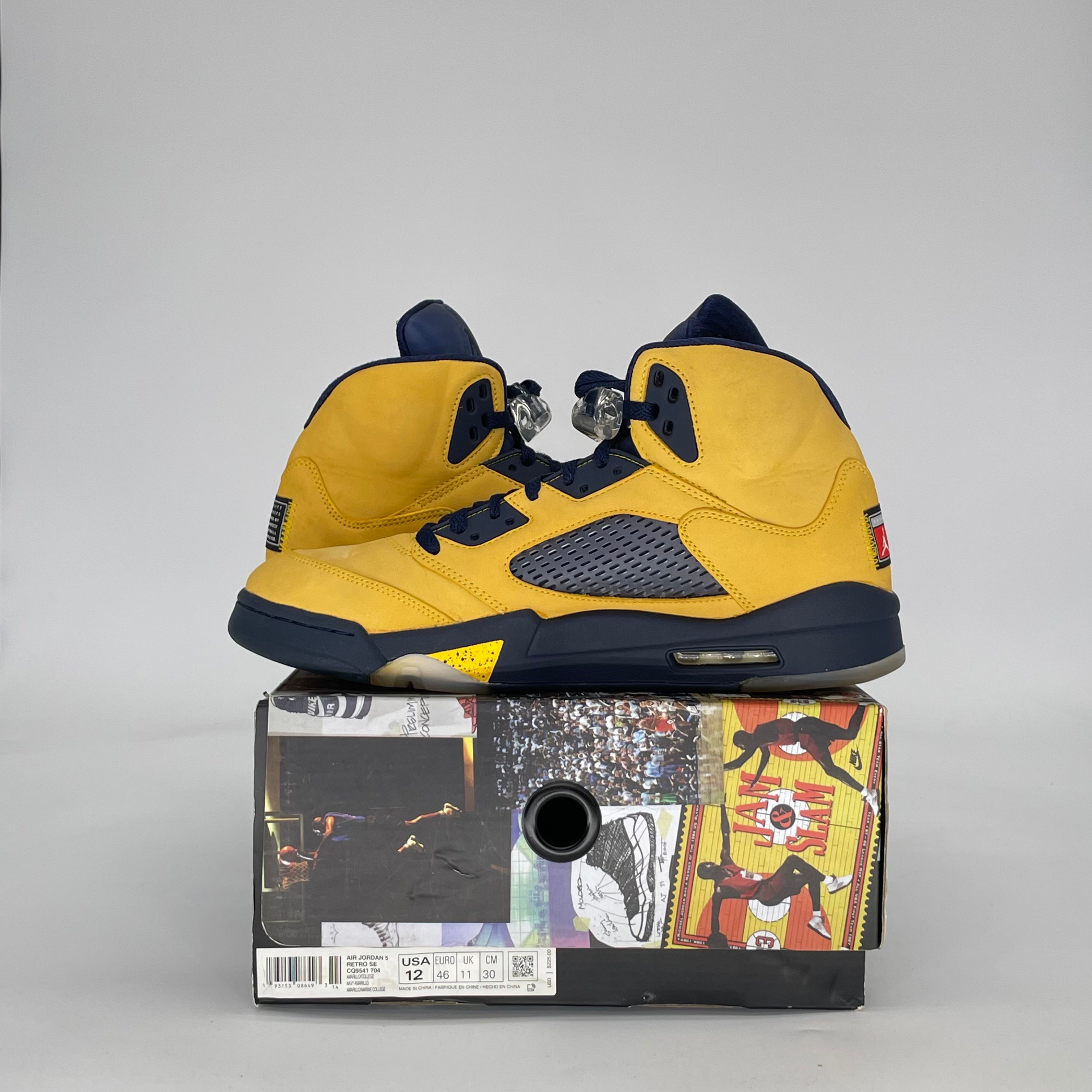 AIR JORDAN 5 MICHIGAN (2019) CQ9541-704 SIZE 12/13.5W