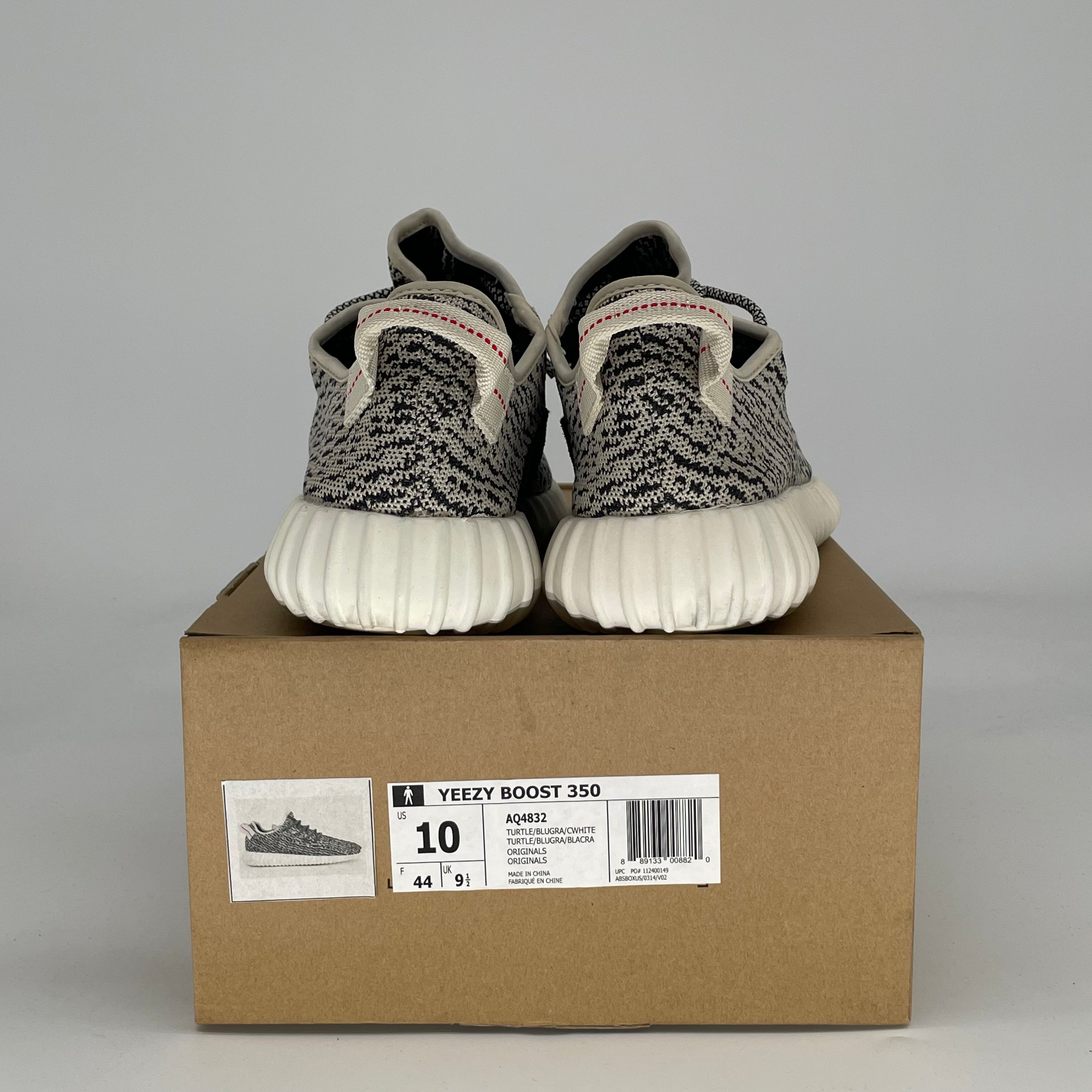 ADIDAS YEEZY 350 TURTLEDOVE AQ4832SIZE 10/11.5W