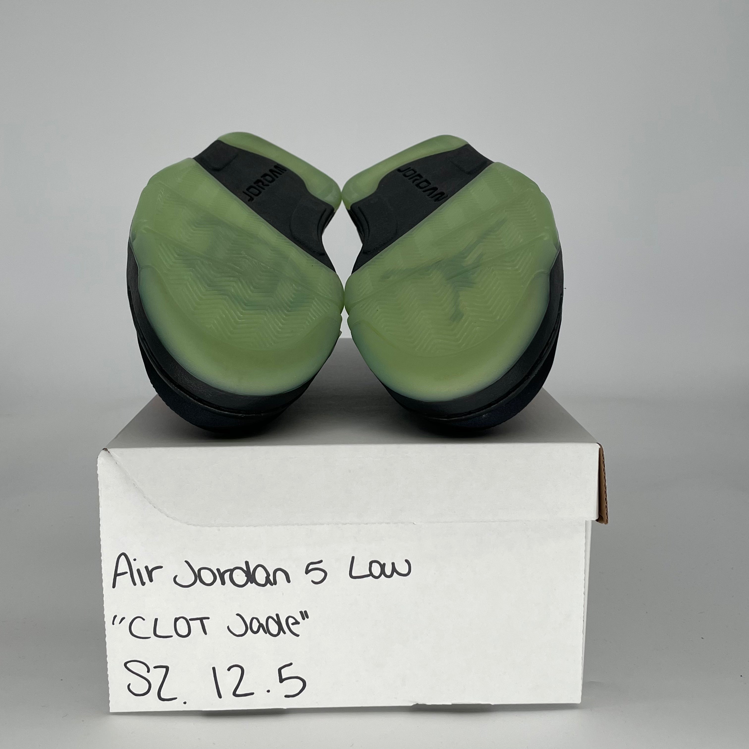 AIR JORDAN 5 LOW CLOT JADE DM4640-036 SIZE 12.5/14W