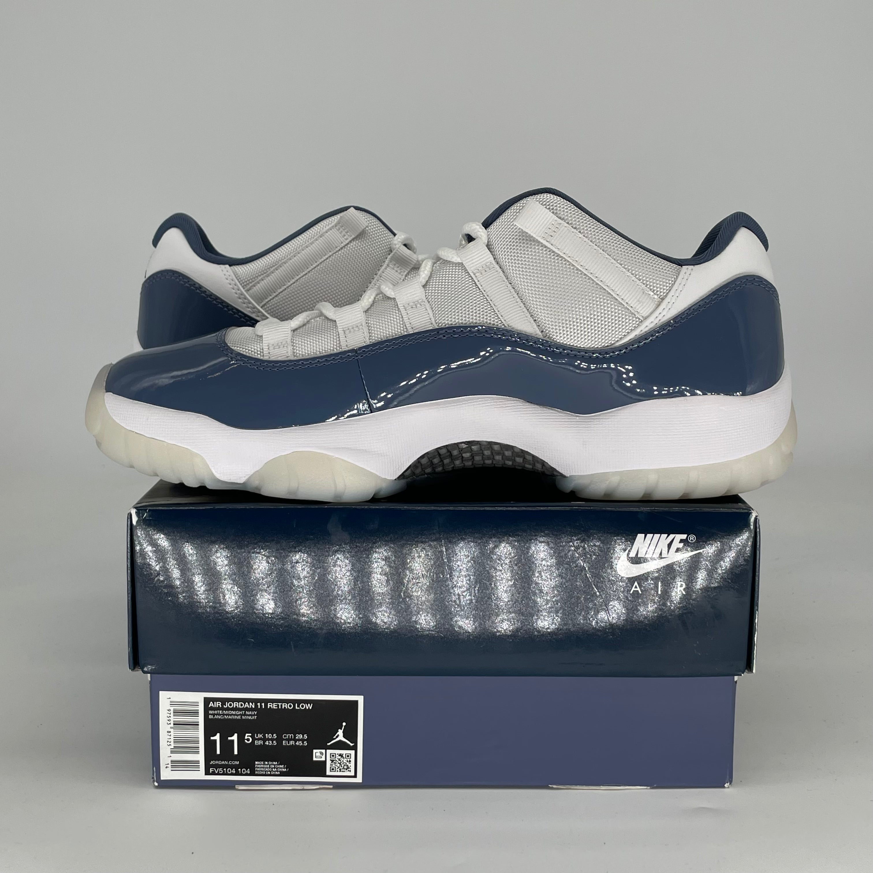 AIR JORDAN 11 LOW DIFFUSED BLUE FV5104-104 SIZE 11.5/13W