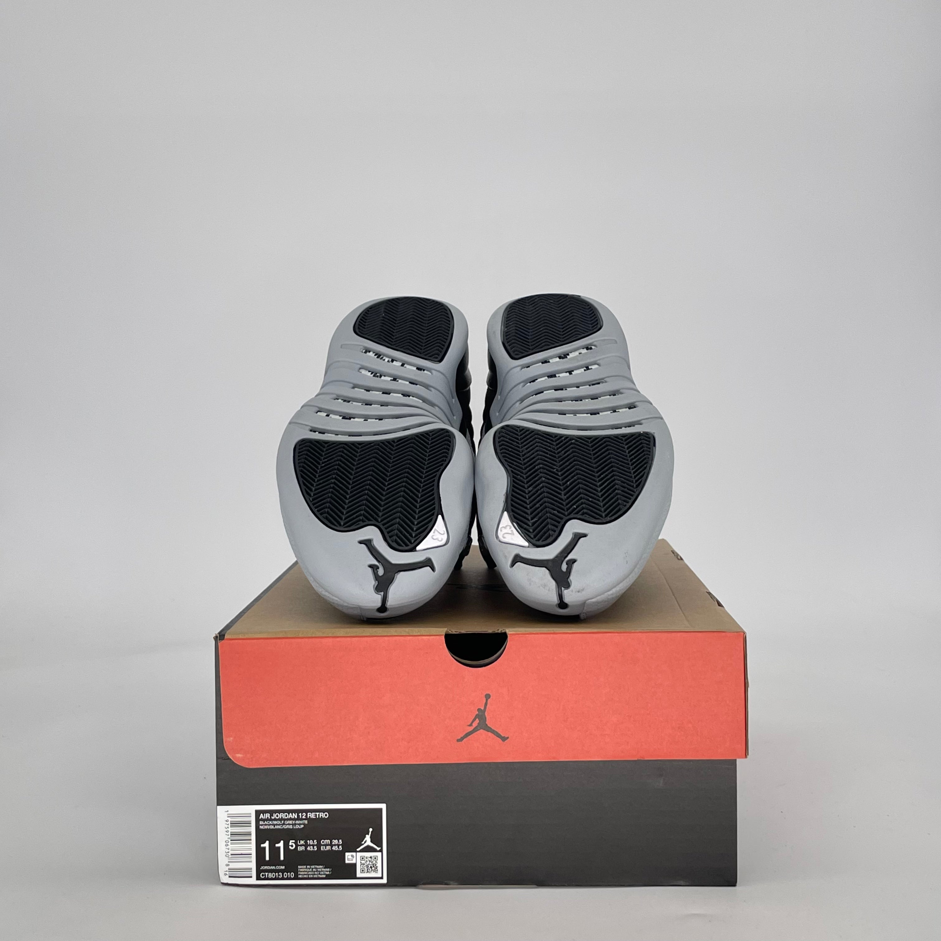 AIR JORDAN 12 BARONS CT8013-010 SIZE 11.5/13W