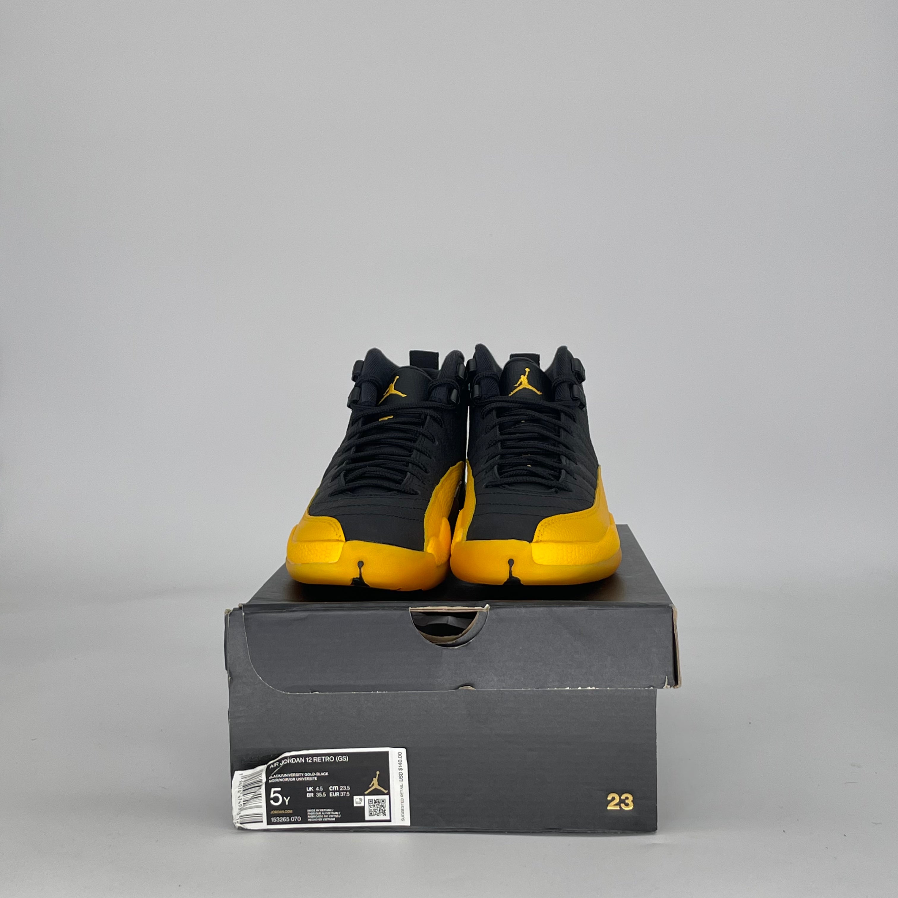 AIR JORDAN 12 BLACK UNIVERSITY GOLD 153265-070 SIZE 5/6.5W GS