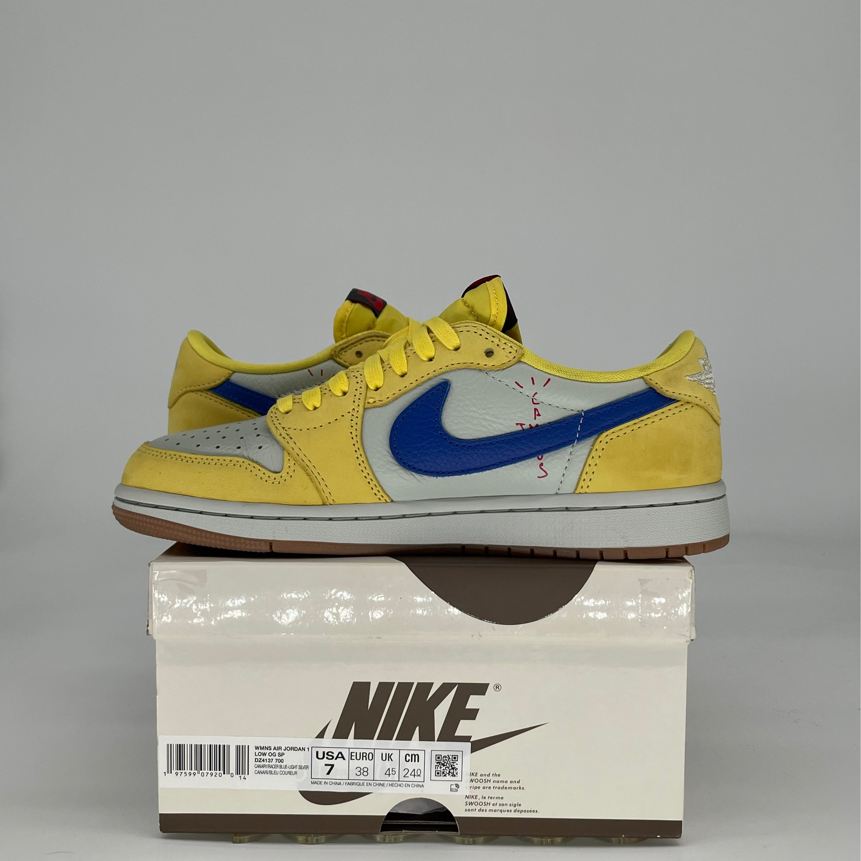 AIR JORDAN 1 TRAVIS SCOTT CANARY W DZ4137-700 SIZE 5.5/7W