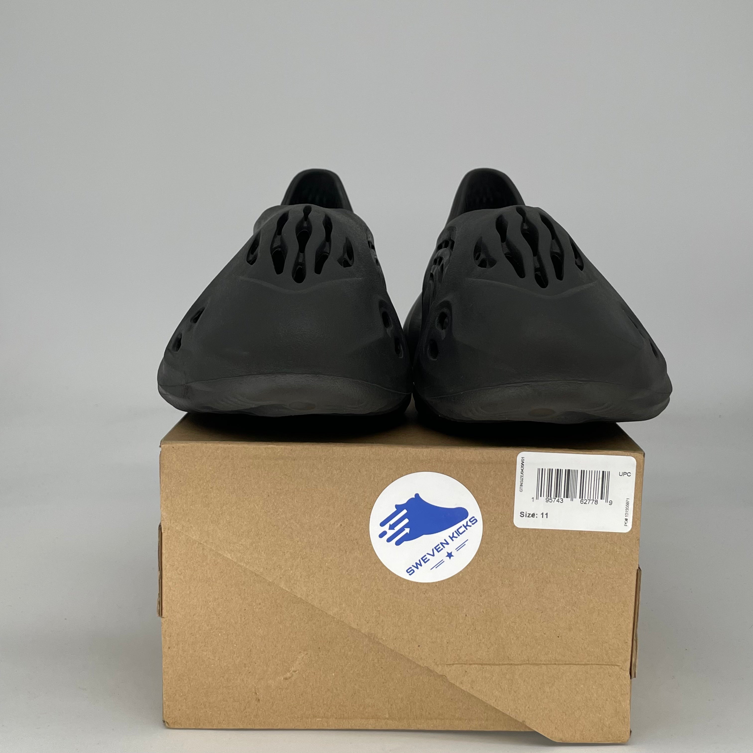 ADIDAS YEEZY FOAM RNR ONYX HP8739 SIZE 11/12.5W