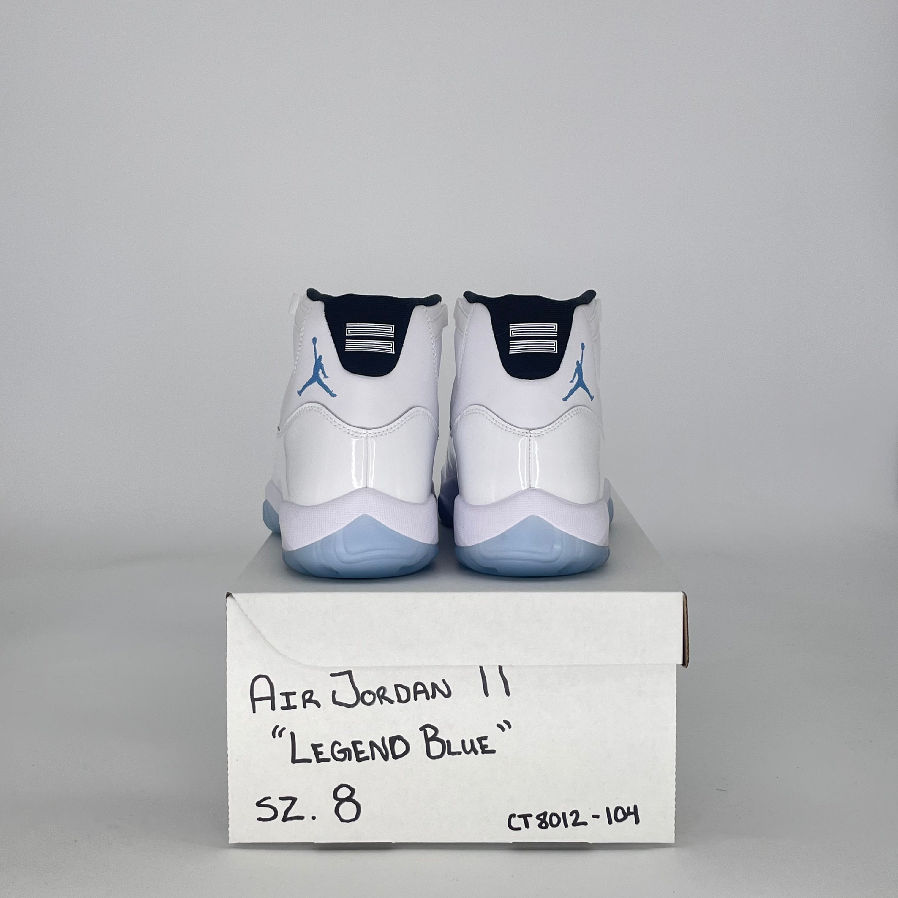 AIR JORDAN 11 LEGEND BLUE CT8012-104 SIZE 8/9.5W