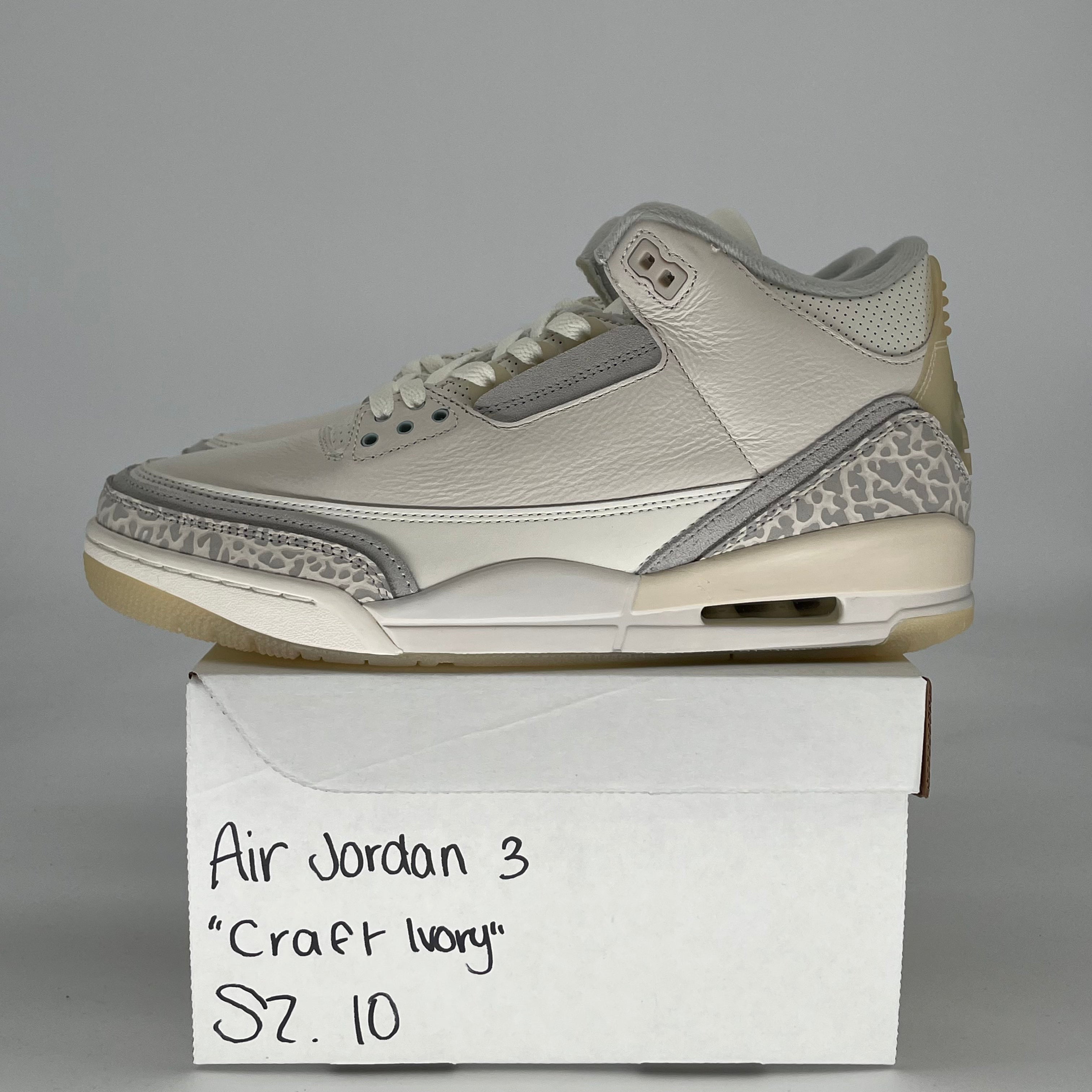 AIR JORDAN 3 CRAFT IVORY FJ9479-100 SIZE 10/11.5W