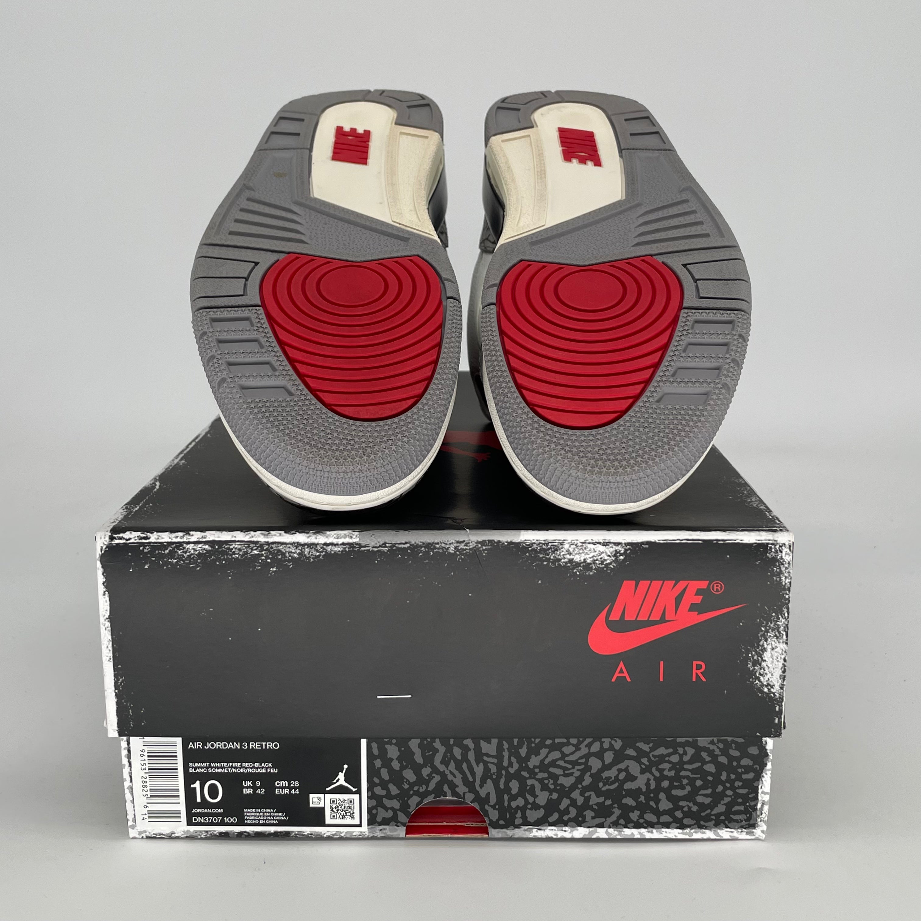 AIR JORDAN 3 WHITE CEMENT REIMAGINED DN3707-100 SIZE 10/11.5W