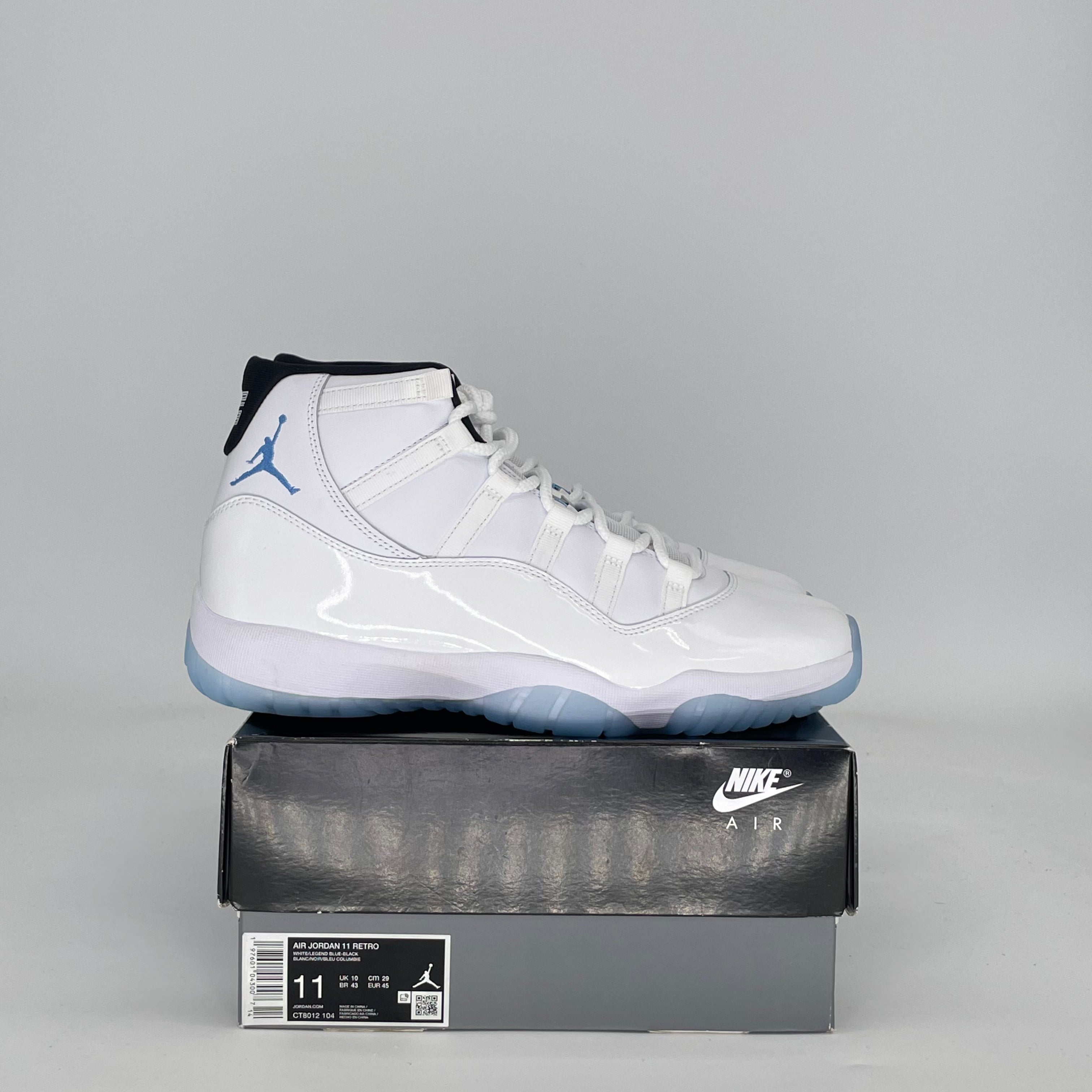 AIR JORDAN 11 LEGEND BLUE CT8012-104 SIZE 11/12.5W