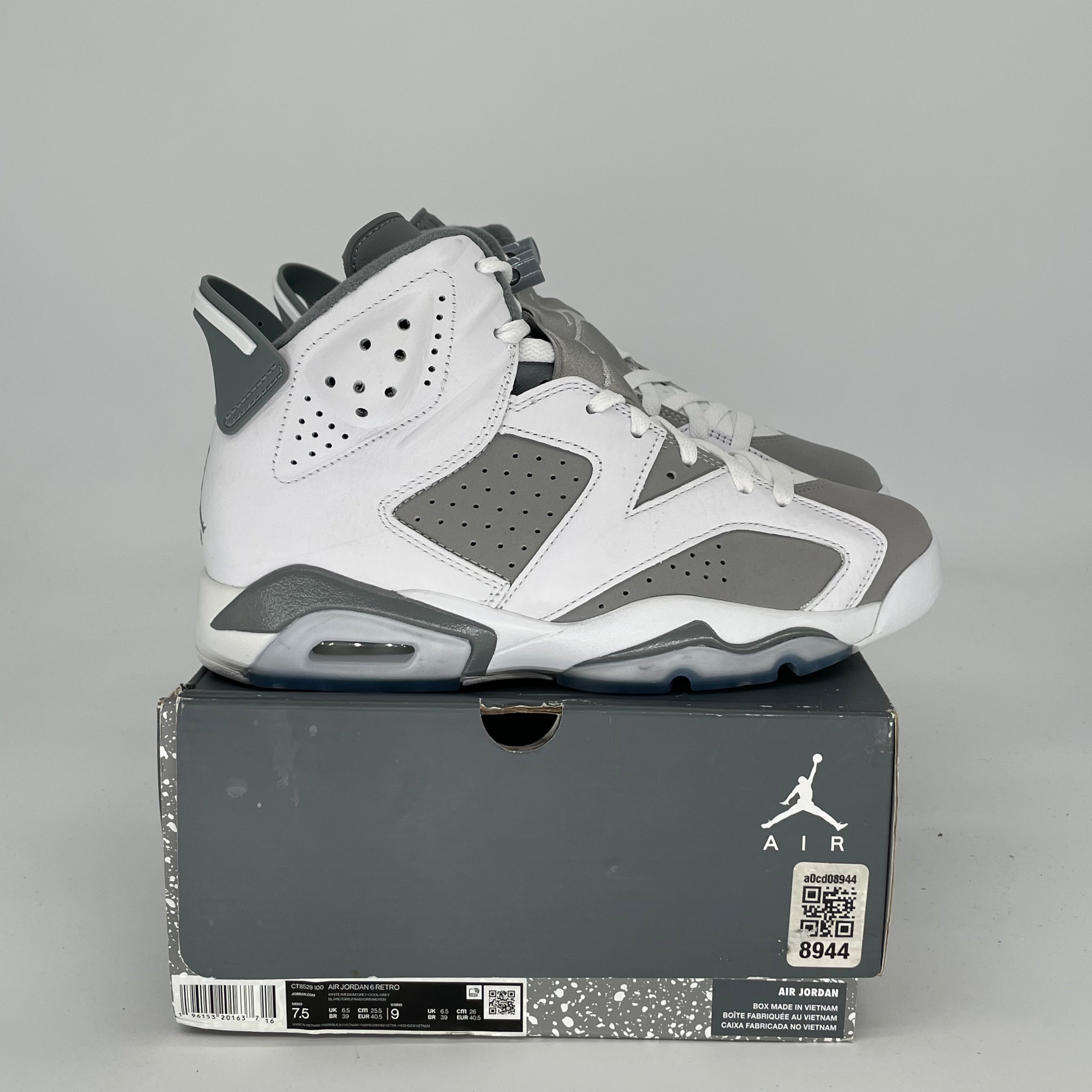 AIR JORDAN 6 COOL GREY SIZE 7.5/9W CT8529-100
