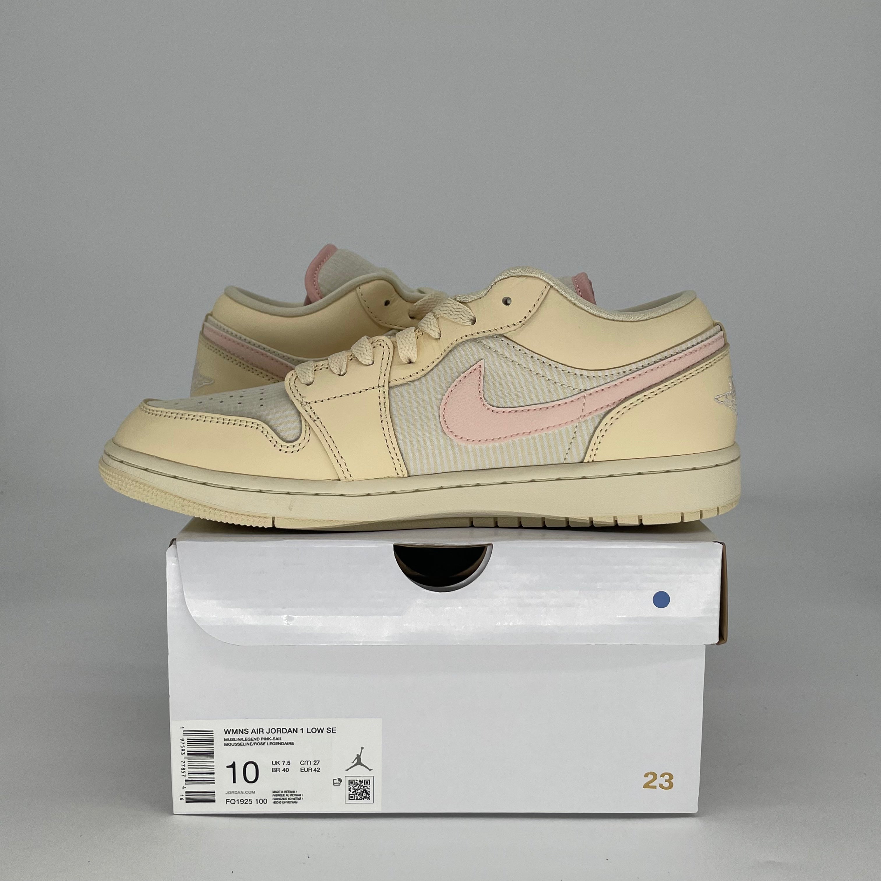 AIR JORDAN 1 LOW SEERSUCKER W FQ1925-100 SIZE 8.5/10W