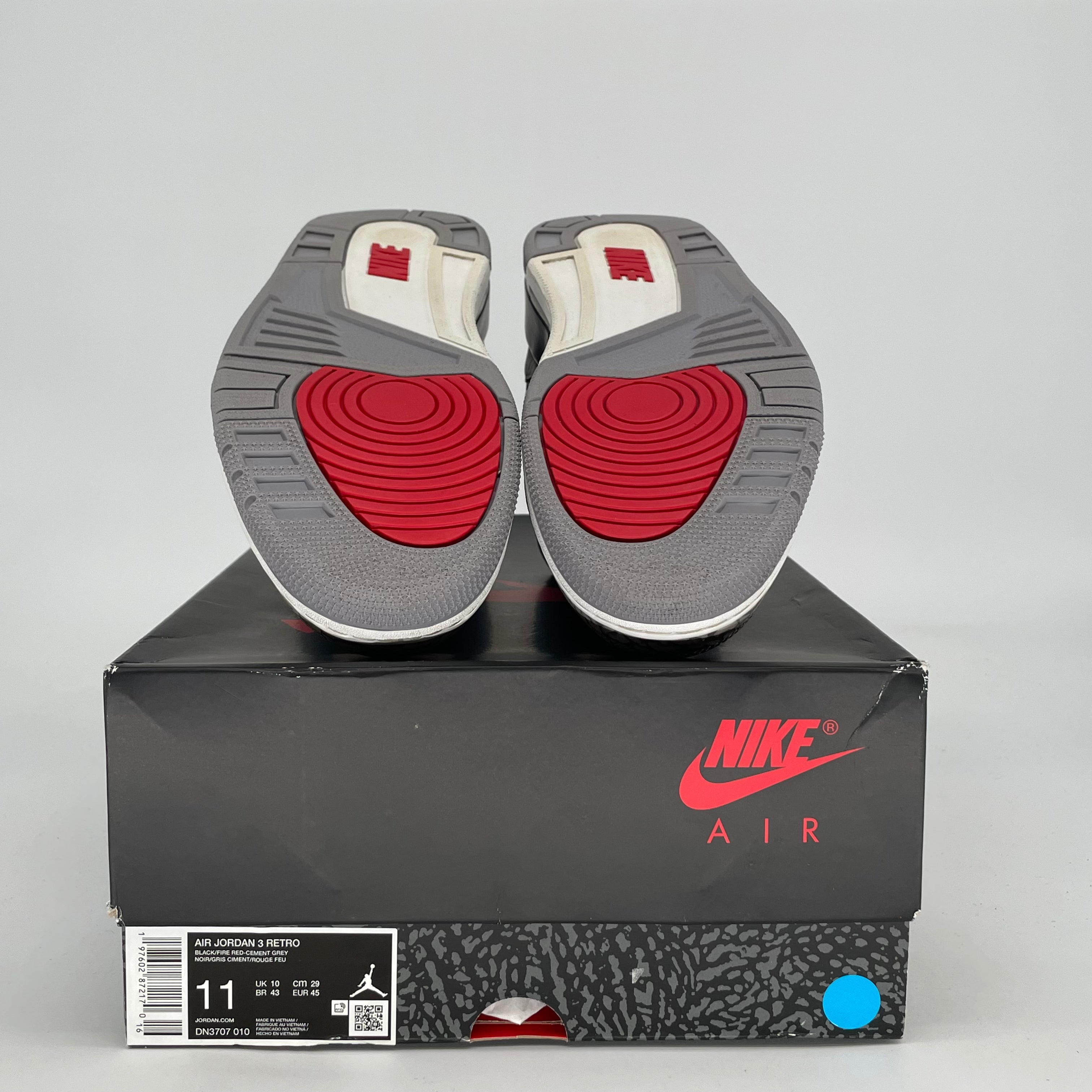 AIR JORDAN 3 BLACK CEMENT DN3707-010 SIZE 11/12.5W