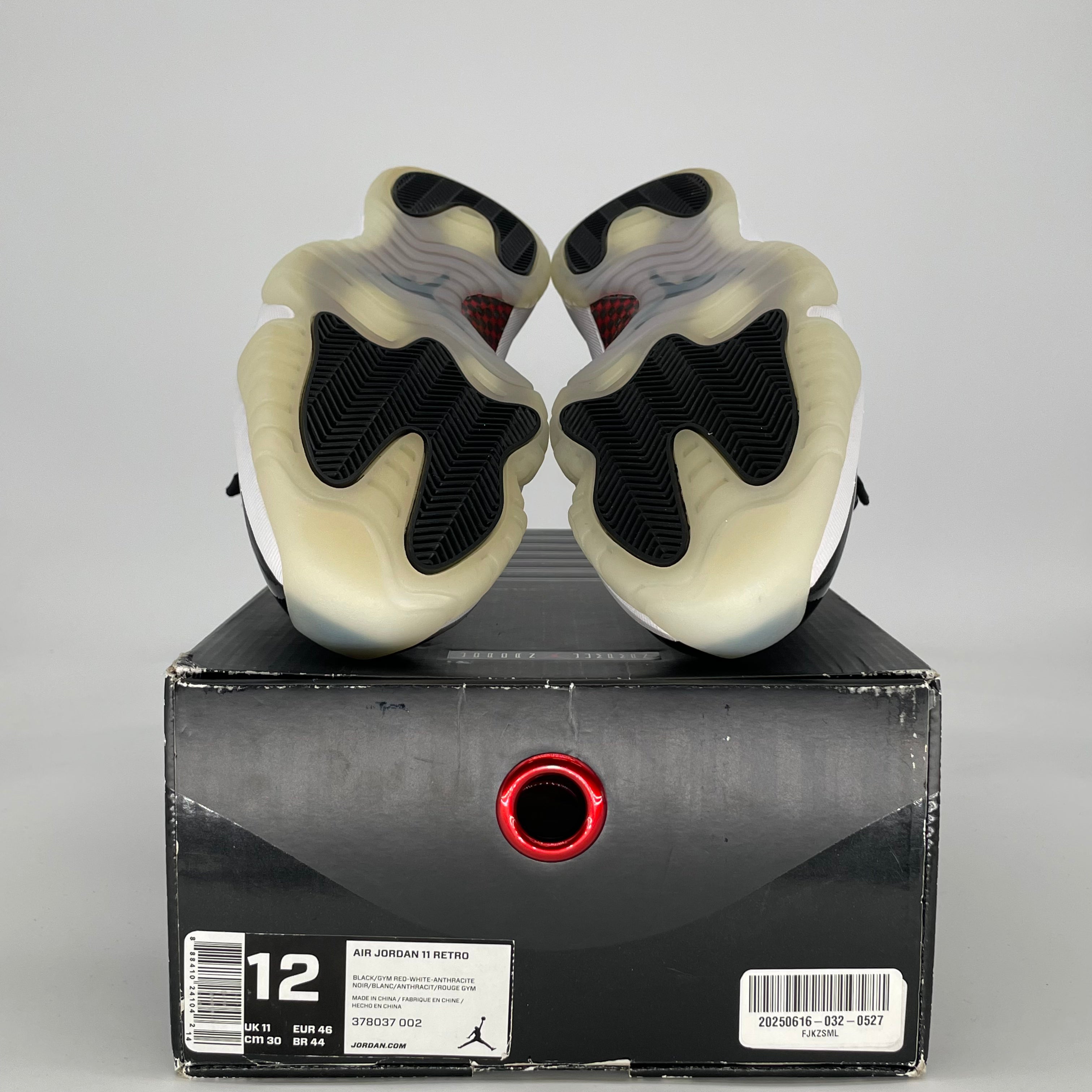 AIR JORDAN 11 72-10 378037-002 SIZE 12/13.5W