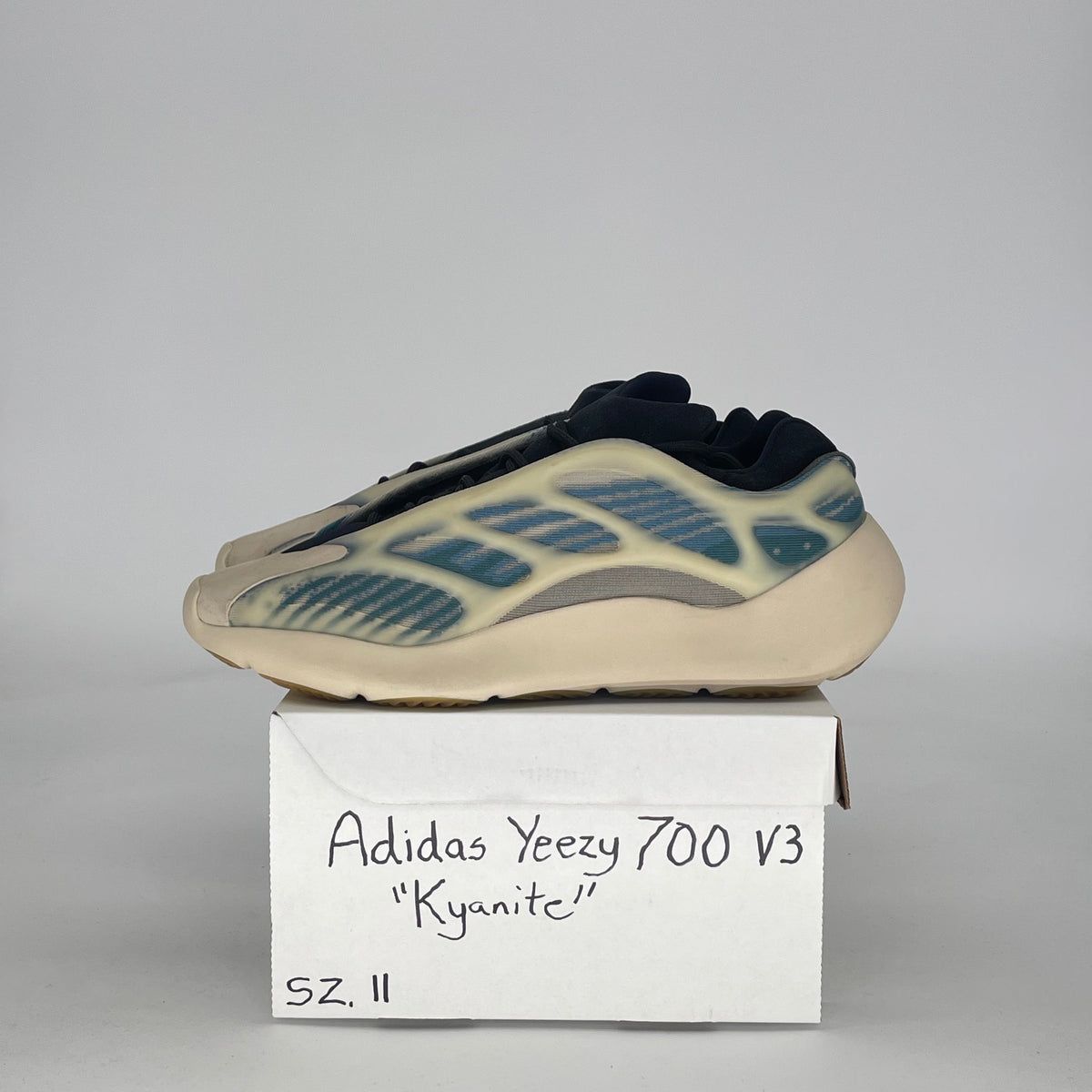 adidas Yeezy 700 V3 Kyanite