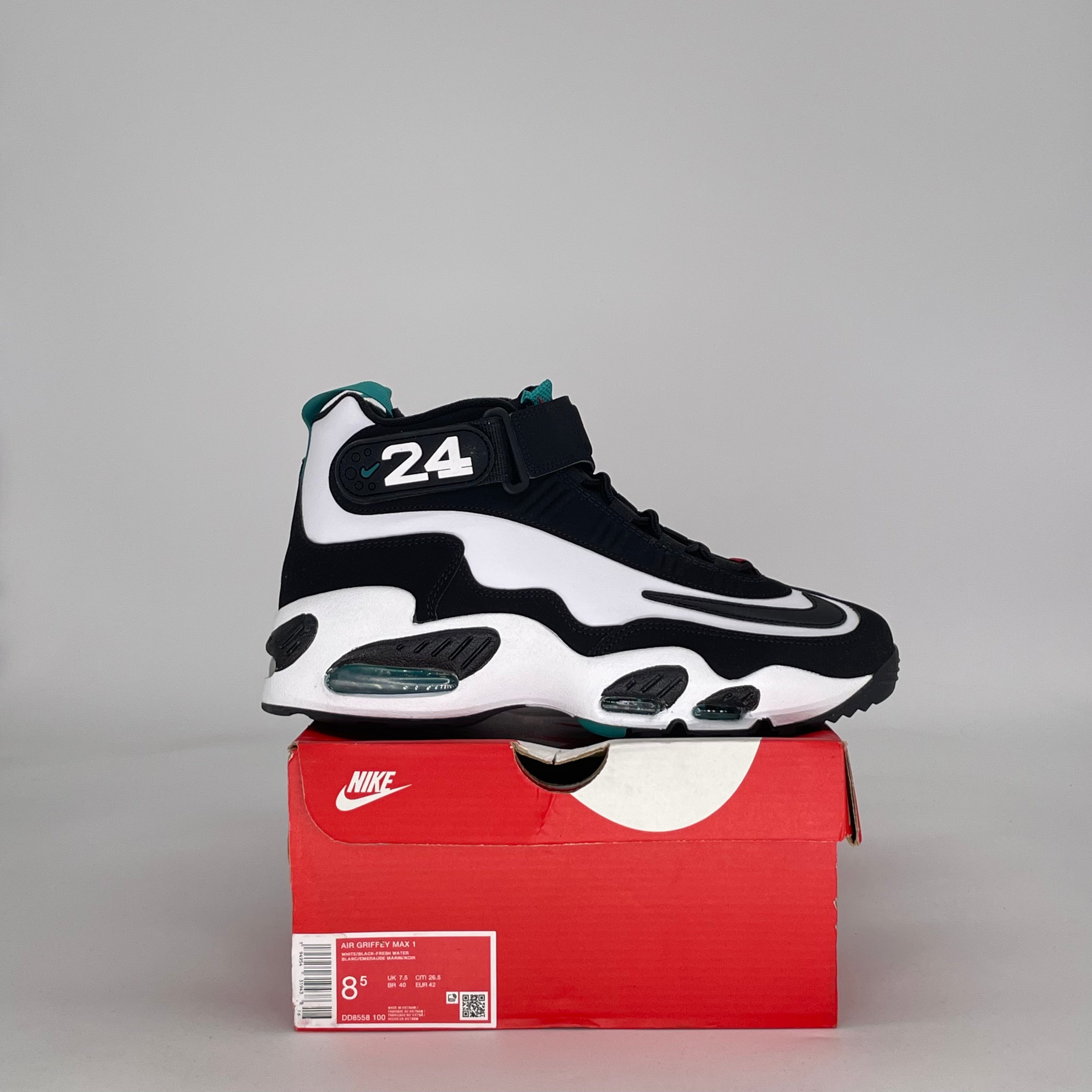 NIKE AIR GRIFFEY MAX 1 WHITE FRESHWATER (2021) DD8558-100 SIZE 8.5/10W