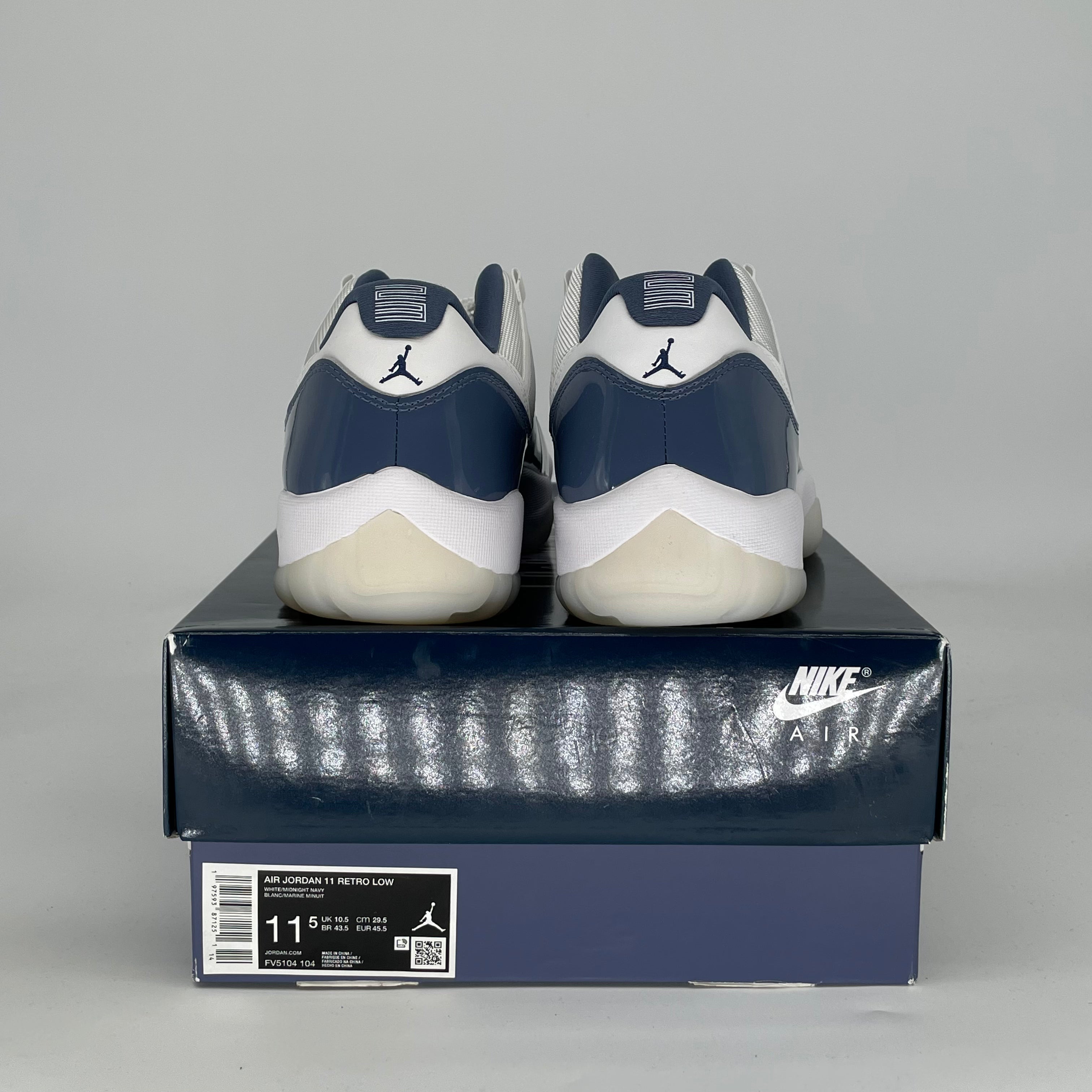 AIR JORDAN 11 LOW DIFFUSED BLUE FV5104-104 SIZE 11.5/13W