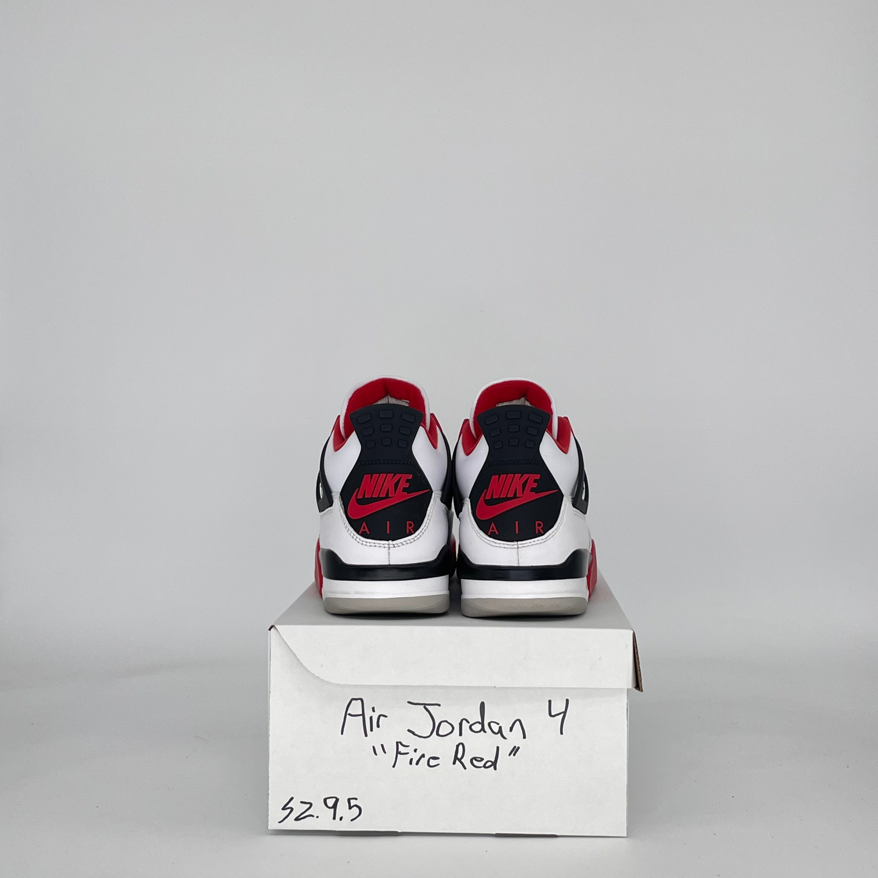 AIR JORDAN 4 FIRE RED (2020) DC7770-160 SIZE 9.5/11W