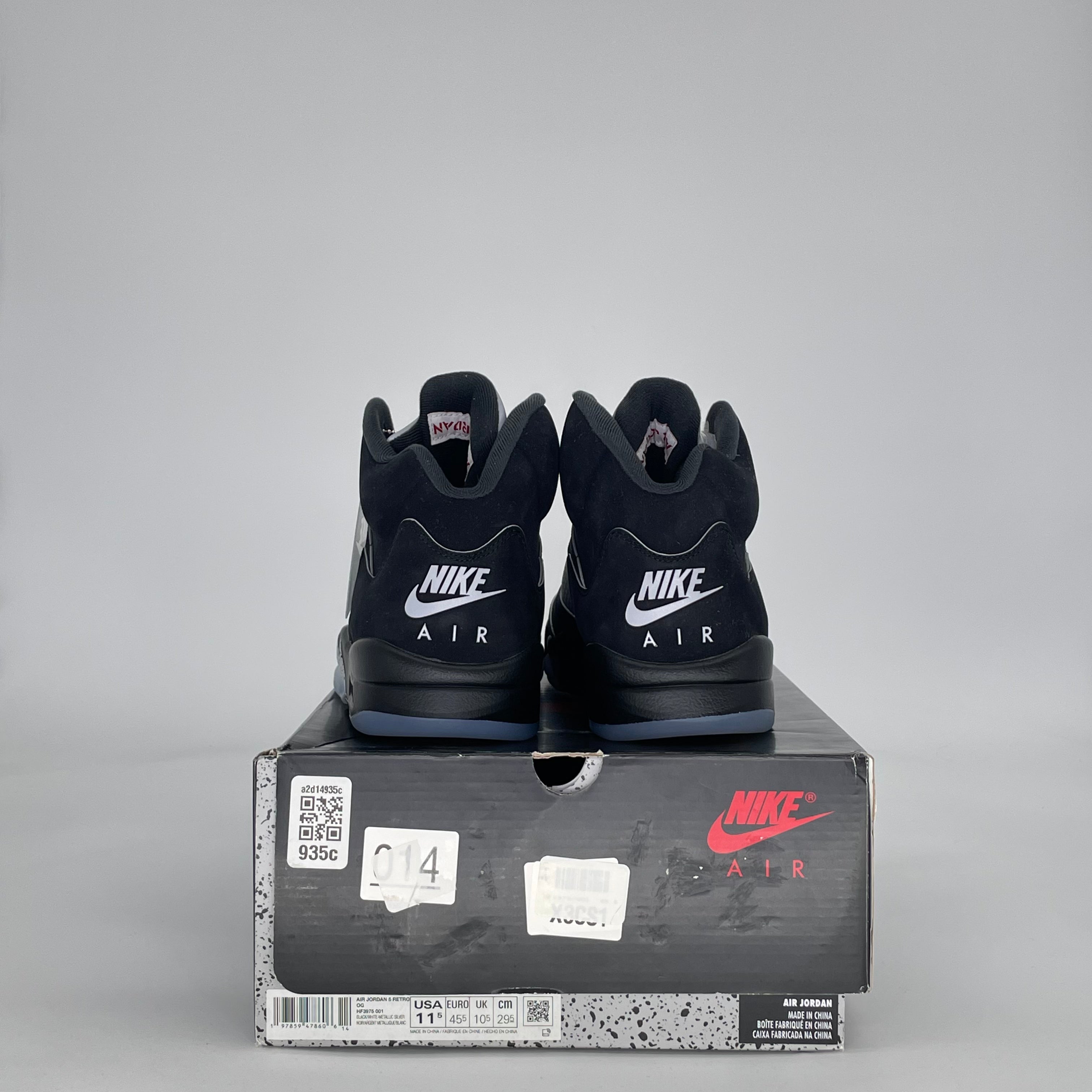 AIR JORDAN 5 BLACK METALLIC REIMAGINED HF3975-001 SIZE 11.5/13W