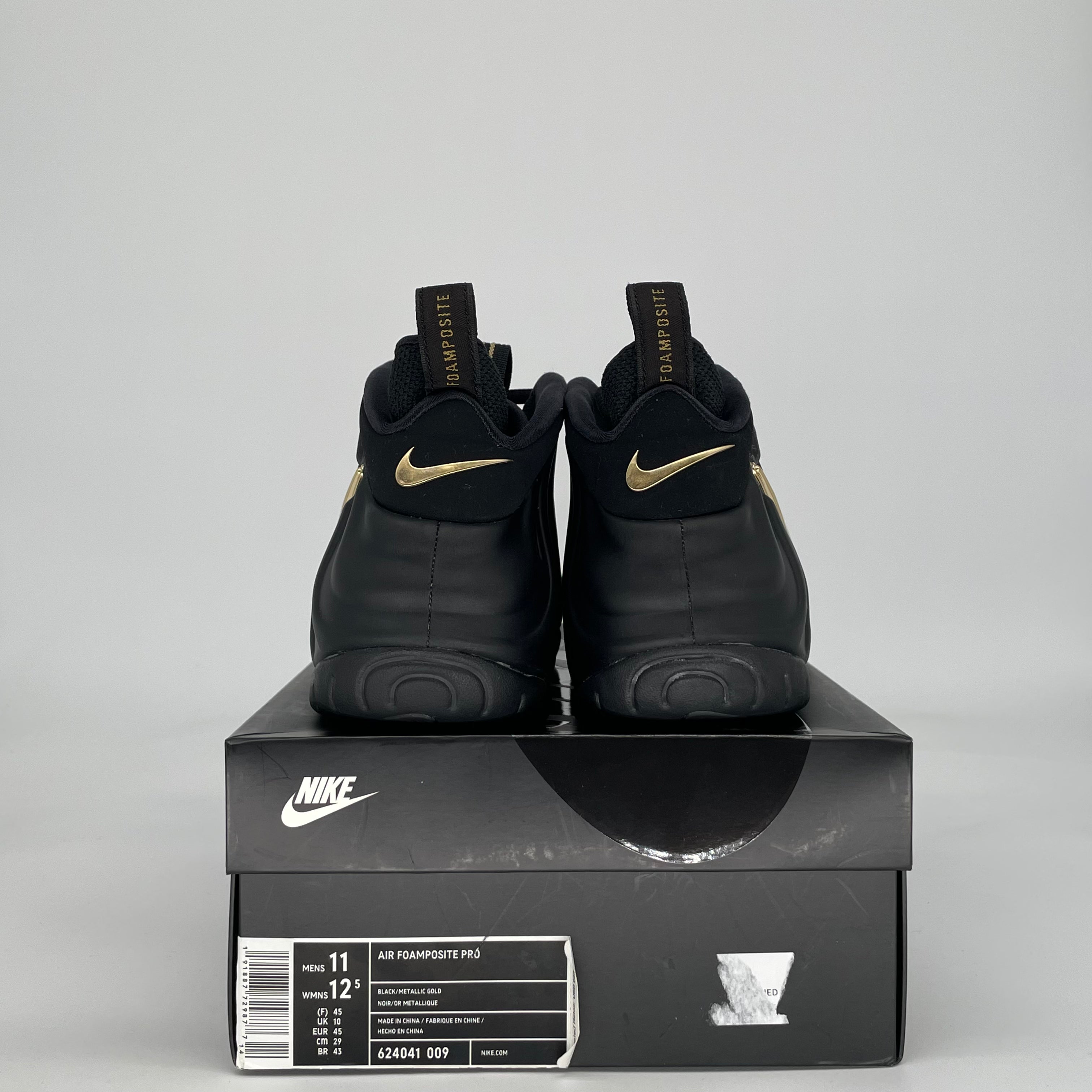 NIKE AIR FOAMPOSITE BLACK METALLIC GOLD 624041-009 SIZE 11/12.5W