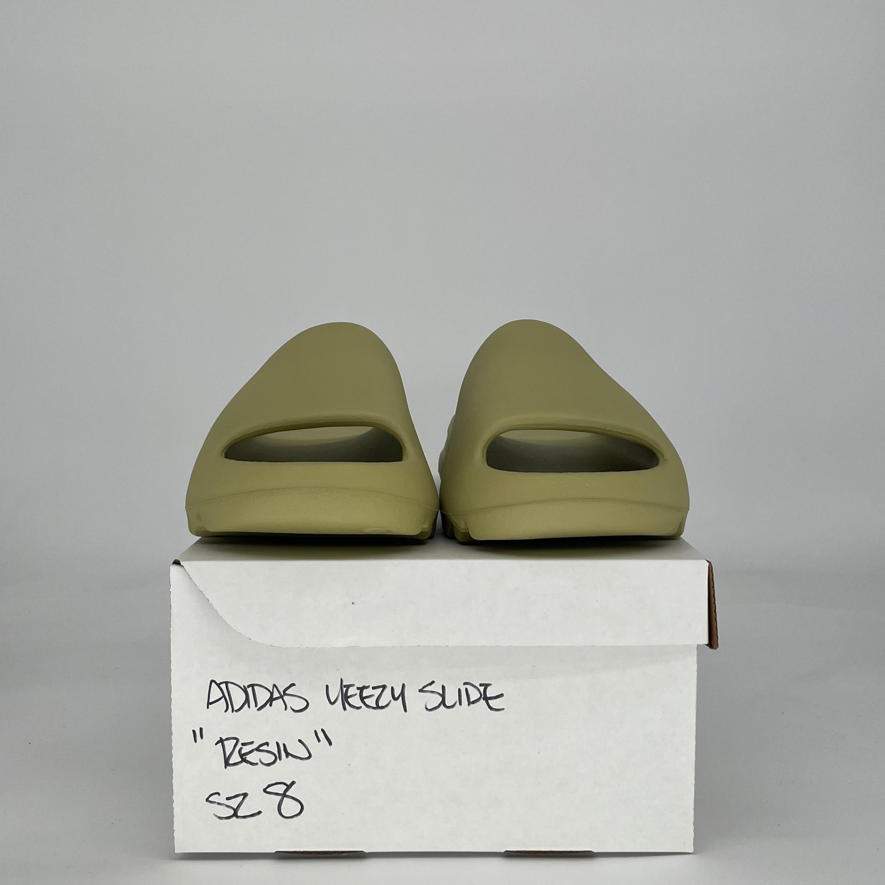ADIDAS YEEZY SLIDE RESIN FZ5904 SIZE 8/9.5W